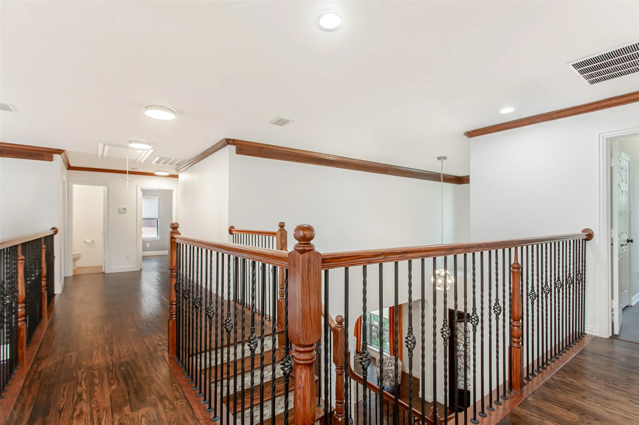 Single Family Residence For Rent in Denton County , 7417 Hidden Cove Lane, Frisco, Texas 75034, 6 Bedroom, 6 Bathroom, 2 Garage spaces, 4,715 Sqft, built in 2011, mls#21407960, Real Estate Agent in Frisco, Homes For Rent in Denton county, Homes For Rent in Frisco, Realtor in Frisco Texas, Real Estate Brokerage Independent Realty Texas, Luminita Cordes Realtor
