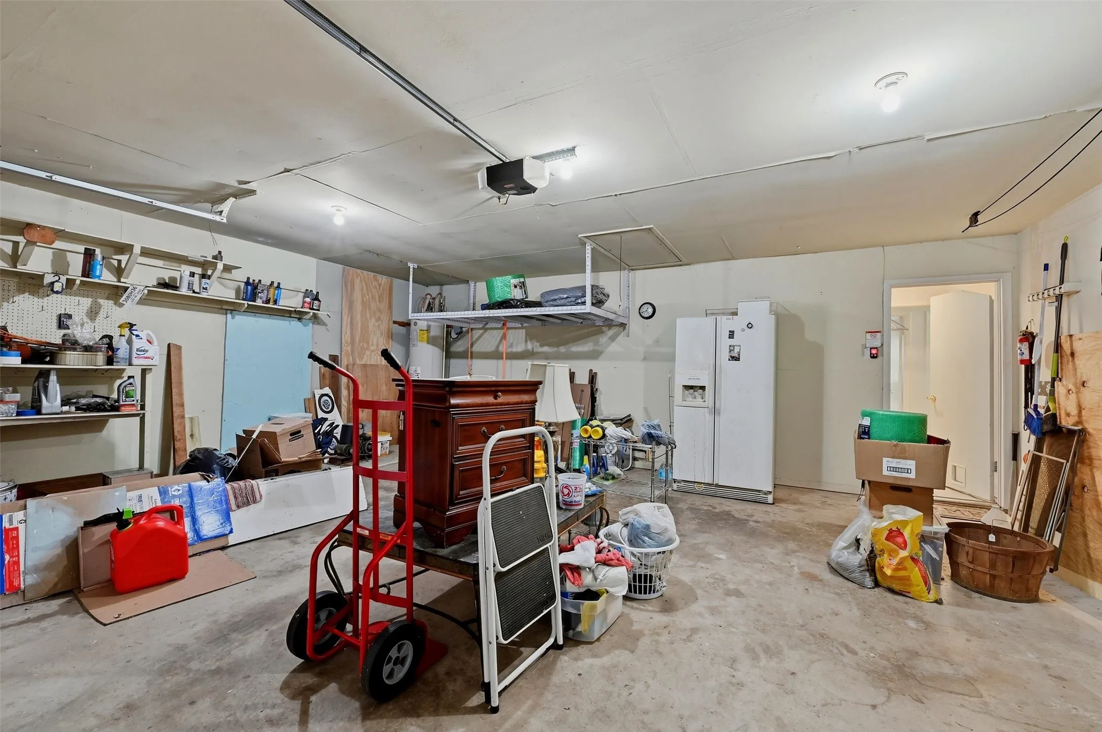 Single Family Residence For Sale in Grayson County , 1826 Skyline Drive, Sherman, Texas 75092, 4 Bedroom, 2 Bathroom, 2 Garage spaces, 1,628 Sqft, built in 1975, mls#21405751, Real Estate Agent in Sherman, Homes For Sale in Grayson county, Homes For Sale in Sherman, Realtor in Sherman Texas, Real Estate Brokerage Independent Realty Texas, Luminita Cordes Realtor