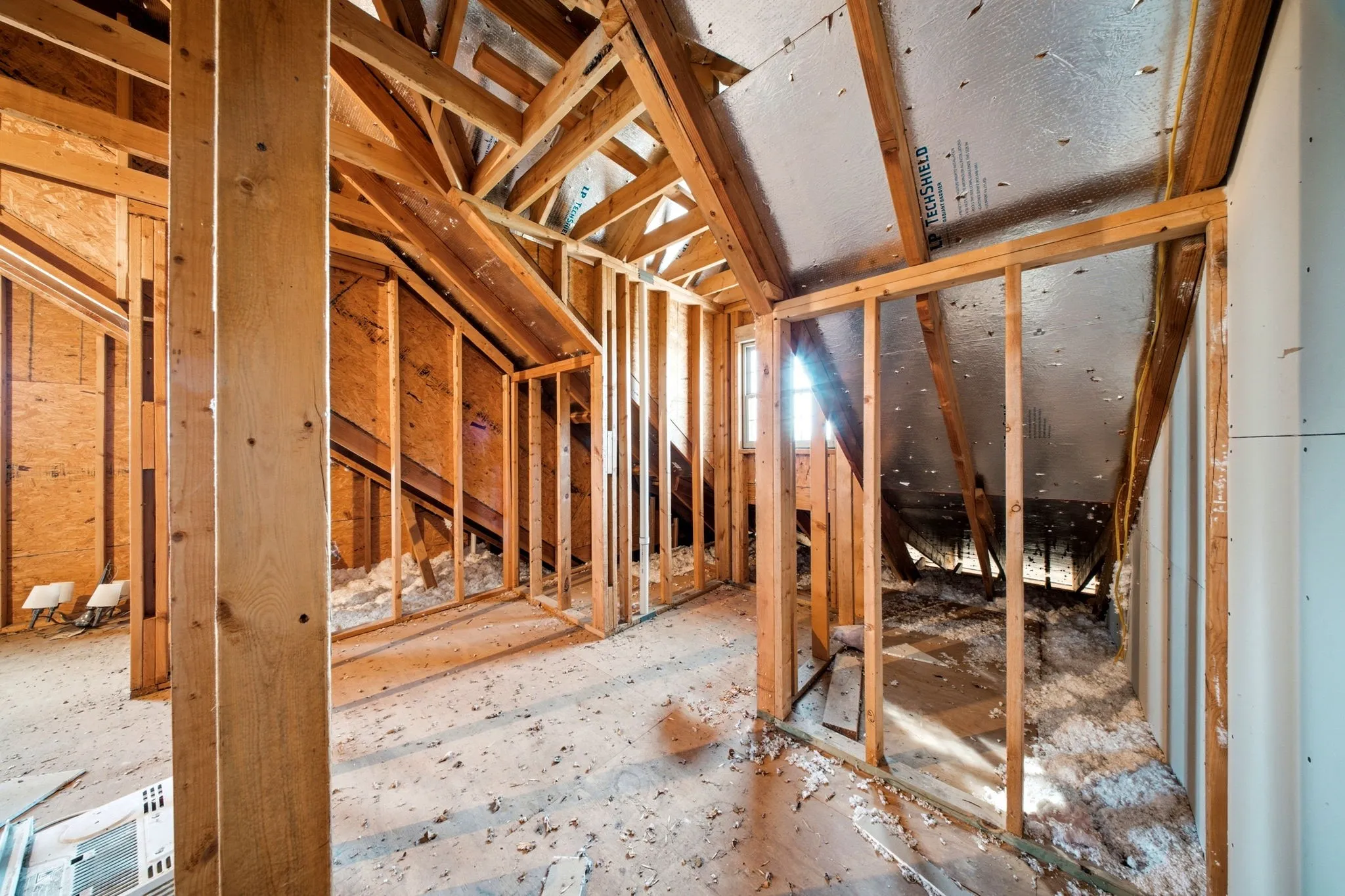 second story decluttered
