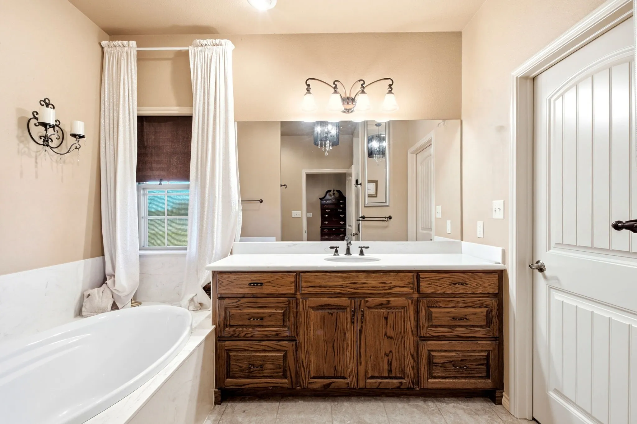 Single Family Residence For Sale in Denton County , 12411 Strittmatter Road, Pilot Point, Texas 76258, 3 Bedroom, 2 Bathroom, 2 Garage spaces, 2,507 Sqft, built in 2012, mls#21407790, Real Estate Agent in Pilot Point, Homes For Sale in Denton county, Homes For Sale in Pilot Point, Realtor in Pilot Point Texas, Real Estate Brokerage Independent Realty Texas, Luminita Cordes Realtor