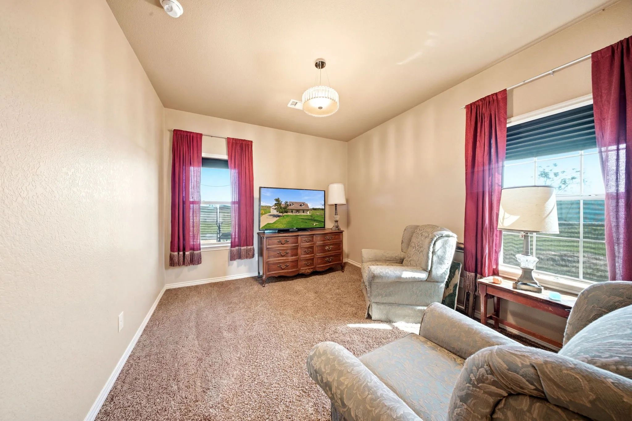 Single Family Residence For Sale in Denton County , 12411 Strittmatter Road, Pilot Point, Texas 76258, 3 Bedroom, 2 Bathroom, 2 Garage spaces, 2,507 Sqft, built in 2012, mls#21407790, Real Estate Agent in Pilot Point, Homes For Sale in Denton county, Homes For Sale in Pilot Point, Realtor in Pilot Point Texas, Real Estate Brokerage Independent Realty Texas, Luminita Cordes Realtor