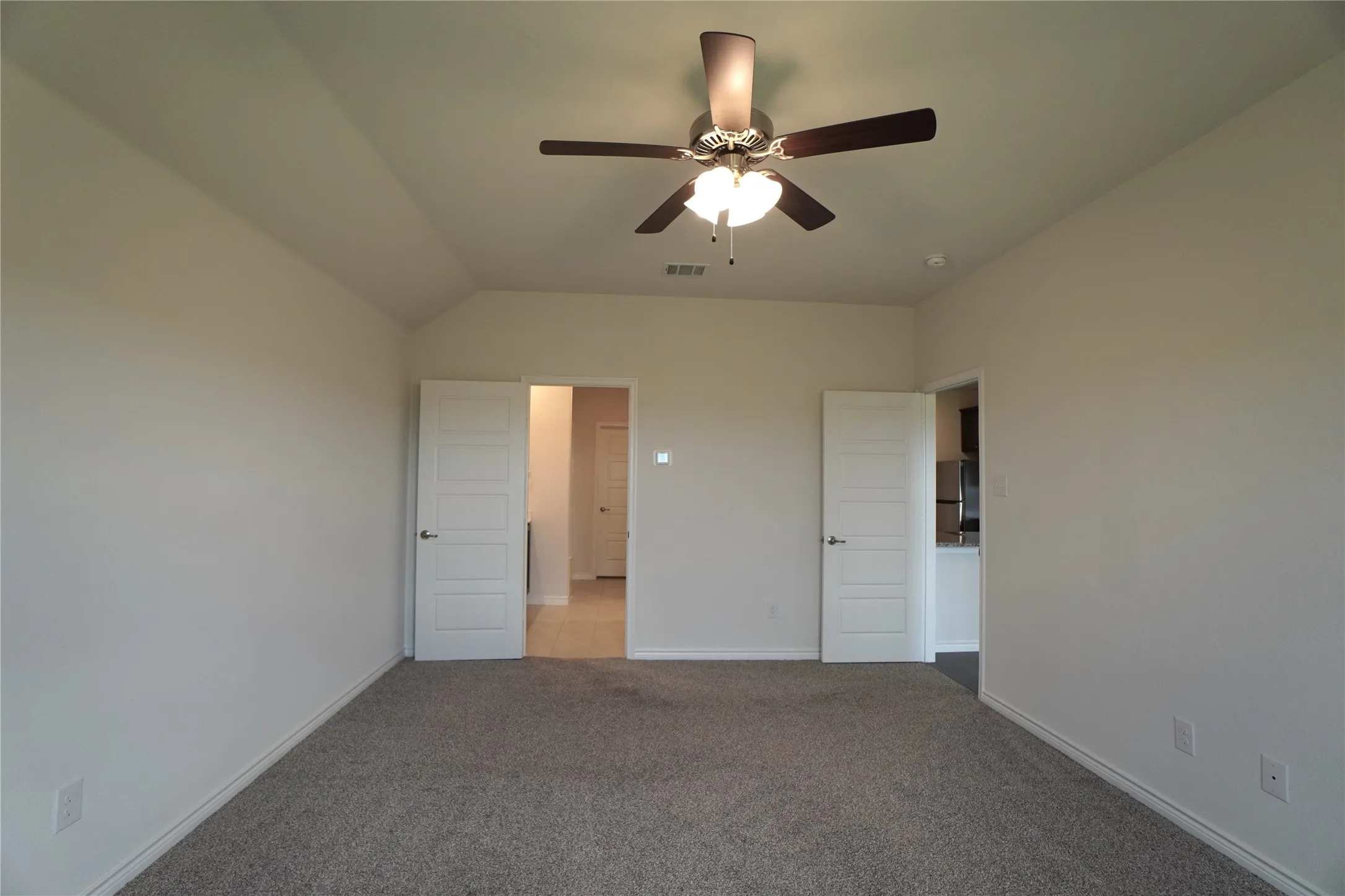 Single Family Residence For Rent in Rockwall County , 476 Declaration Way, Fate, Texas 75189, 4 Bedroom, 2 Bathroom, 2 Garage spaces, 1,848 Sqft, built in 2021, mls#21407073, Real Estate Agent in Fate, Homes For Rent in Rockwall county, Homes For Rent in Fate, Realtor in Fate Texas, Real Estate Brokerage Independent Realty Texas, Luminita Cordes Realtor