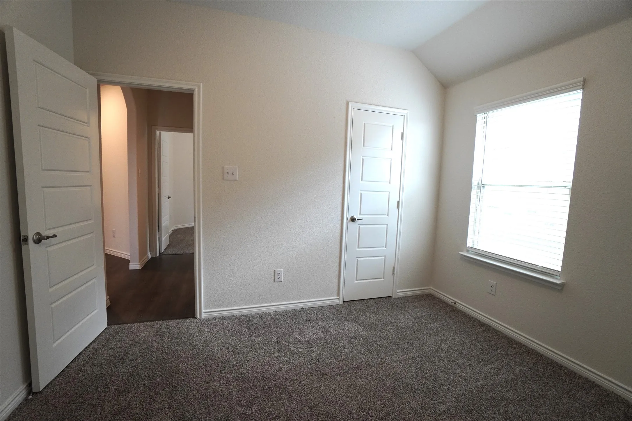 Single Family Residence For Rent in Rockwall County , 476 Declaration Way, Fate, Texas 75189, 4 Bedroom, 2 Bathroom, 2 Garage spaces, 1,848 Sqft, built in 2021, mls#21407073, Real Estate Agent in Fate, Homes For Rent in Rockwall county, Homes For Rent in Fate, Realtor in Fate Texas, Real Estate Brokerage Independent Realty Texas, Luminita Cordes Realtor