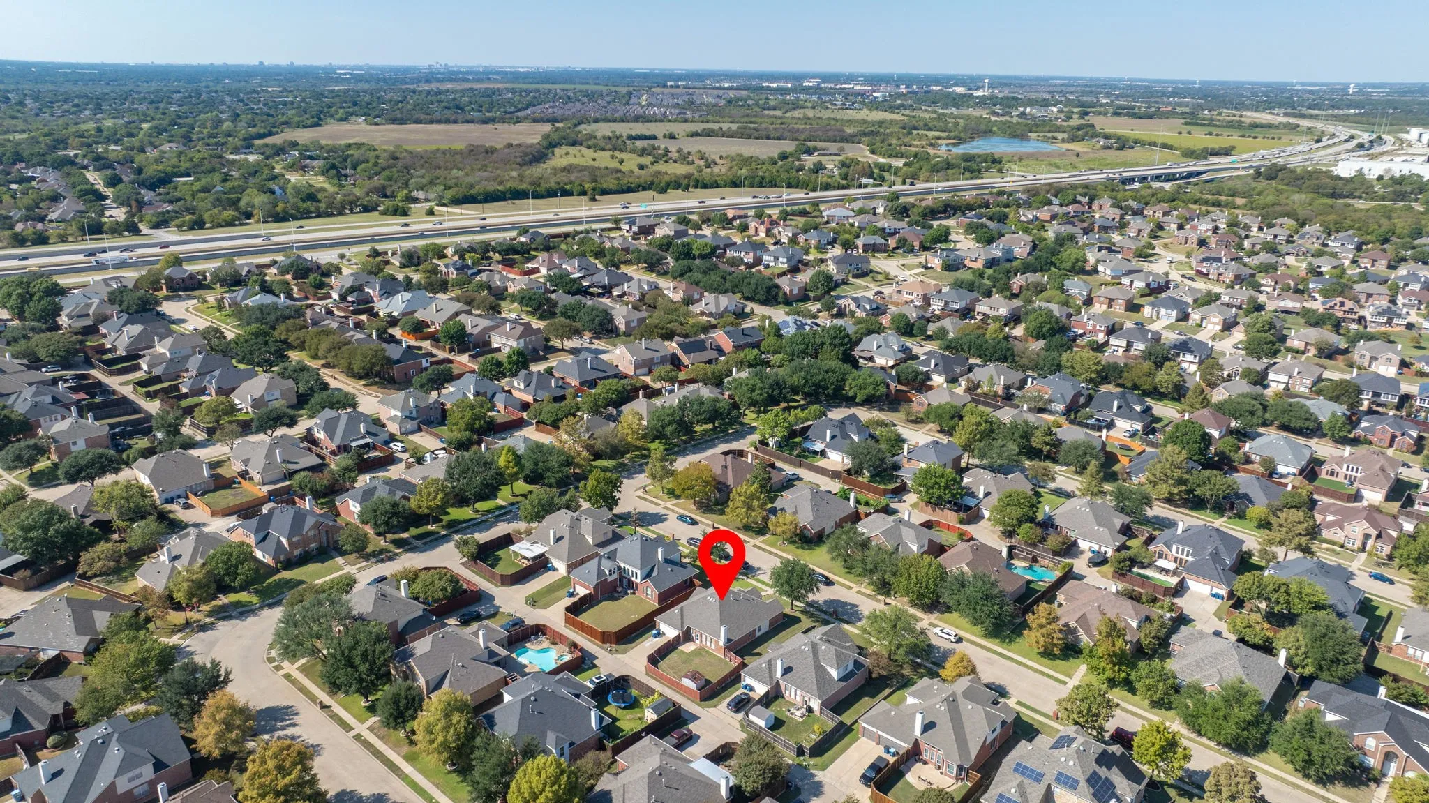 Single Family Residence For Sale in Dallas County , 5402 Onset Bay Drive, Rowlett, Texas 75089, 4 Bedroom, 2 Bathroom, 2 Garage spaces, 2,255 Sqft, built in 2001, mls#21407375, Real Estate Agent in Rowlett, Homes For Sale in Dallas county, Homes For Sale in Rowlett, Realtor in Rowlett Texas, Real Estate Brokerage Independent Realty Texas, Luminita Cordes Realtor