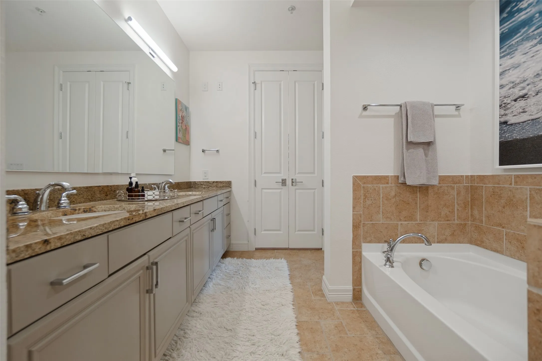 Condominium For Sale in Dallas County , 8616 Turtle Creek Boulevard 214, Dallas, Texas 75225, 2 Bedroom, 3 Bathroom, 3 Garage spaces, 1,949 Sqft, built in 2006, mls#21407493, Real Estate Agent in Dallas, Homes For Sale in Dallas county, Homes For Sale in Dallas, Realtor in Dallas Texas, Real Estate Brokerage Independent Realty Texas, Luminita Cordes Realtor