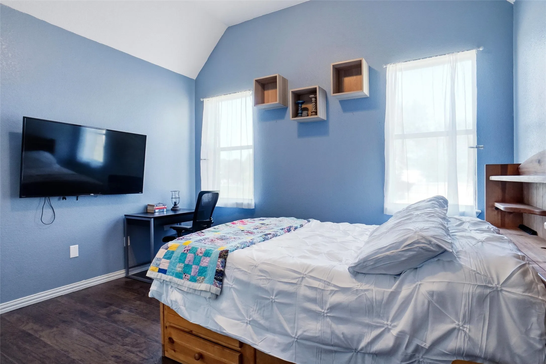 Another large secondary bedroom.