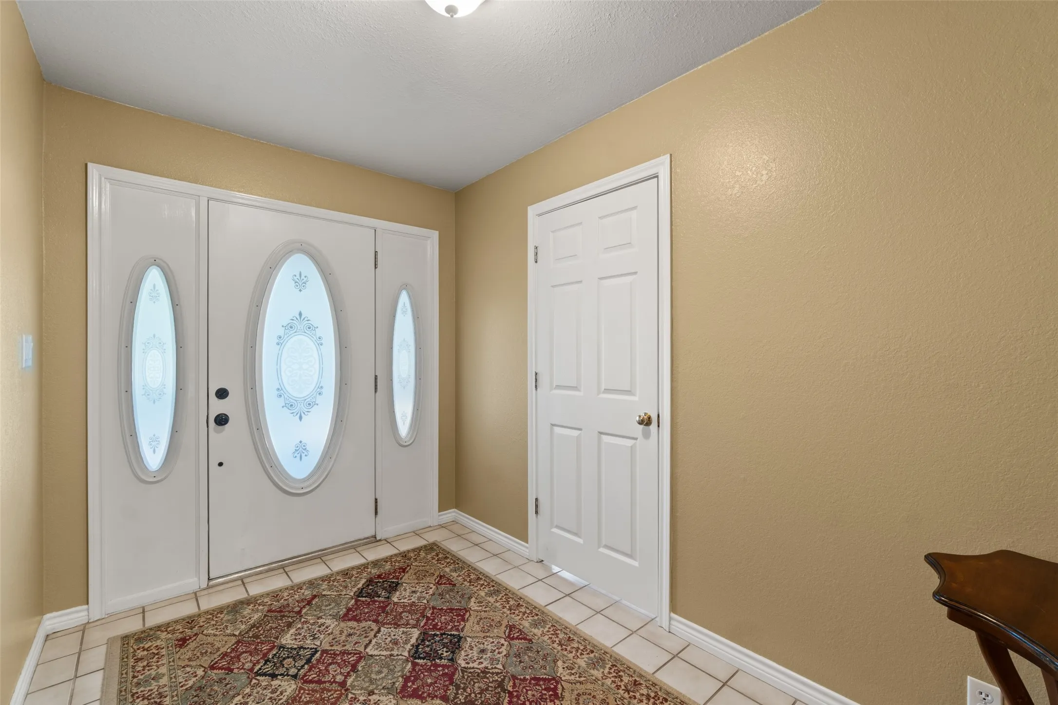 Single Family Residence For Sale in Franklin (TX) County , 257 SE County Road 4280, Mount Vernon, Texas 75457, 3 Bedroom, 2 Bathroom, 2 Garage spaces, 2,007 Sqft, built in 1994, mls#21408019, Real Estate Agent in Mount Vernon, Homes For Sale in Franklin (TX) county, Homes For Sale in Mount Vernon, Realtor in Mount Vernon Texas, Real Estate Brokerage Independent Realty Texas, Luminita Cordes Realtor