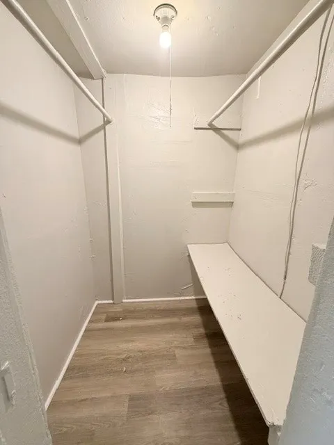 Single Family Residence For Sale in Dallas County , 3427 Borger Street, Dallas, Texas 75212, 2 Bedroom, 1 Bathroom, Garage spaces, 672 Sqft, built in 1950, mls#21406414, Real Estate Agent in Dallas, Homes For Sale in Dallas county, Homes For Sale in Dallas, Realtor in Dallas Texas, Real Estate Brokerage Independent Realty Texas, Luminita Cordes Realtor