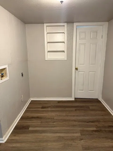 Single Family Residence For Sale in Dallas County , 3427 Borger Street, Dallas, Texas 75212, 2 Bedroom, 1 Bathroom, Garage spaces, 672 Sqft, built in 1950, mls#21406414, Real Estate Agent in Dallas, Homes For Sale in Dallas county, Homes For Sale in Dallas, Realtor in Dallas Texas, Real Estate Brokerage Independent Realty Texas, Luminita Cordes Realtor