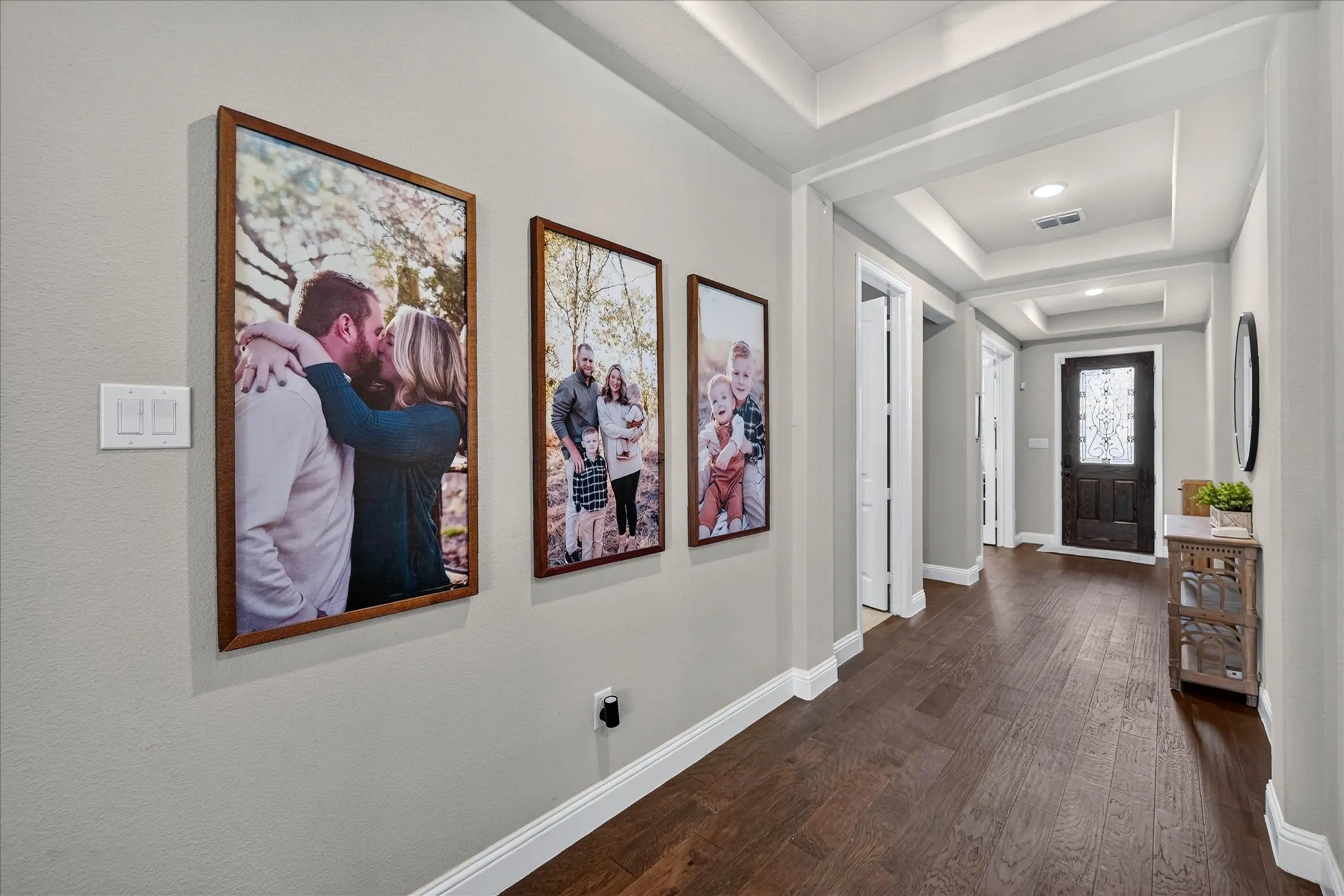 Single Family Residence For Sale in Denton County , 7105 Elk Springs Drive, Argyle, Texas 76226, 4 Bedroom, 3 Bathroom, 2 Garage spaces, 2,771 Sqft, built in 2020, mls#21407610, Real Estate Agent in Argyle, Homes For Sale in Denton county, Homes For Sale in Argyle, Realtor in Argyle Texas, Real Estate Brokerage Independent Realty Texas, Luminita Cordes Realtor