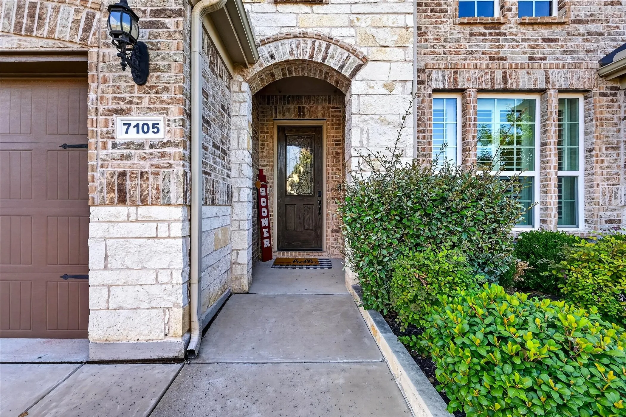 Single Family Residence For Sale in Denton County , 7105 Elk Springs Drive, Argyle, Texas 76226, 4 Bedroom, 3 Bathroom, 2 Garage spaces, 2,771 Sqft, built in 2020, mls#21407610, Real Estate Agent in Argyle, Homes For Sale in Denton county, Homes For Sale in Argyle, Realtor in Argyle Texas, Real Estate Brokerage Independent Realty Texas, Luminita Cordes Realtor