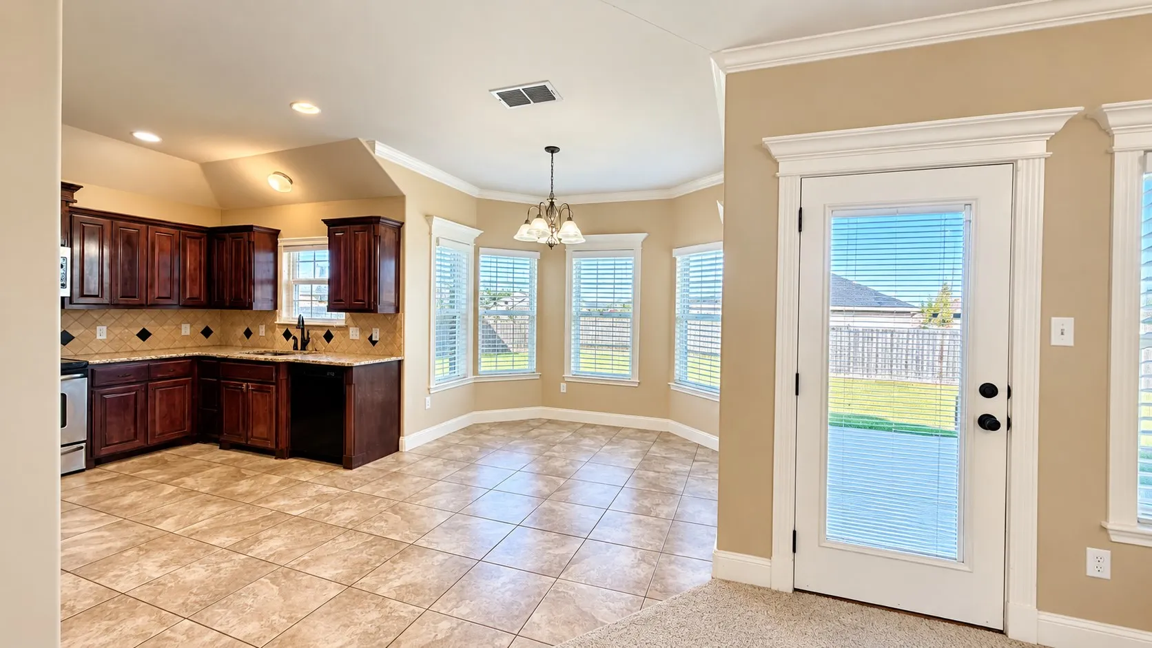 Single Family Residence For Rent in Taylor County , 4818 Yellowstone Trail, Abilene, Texas 79602, 3 Bedroom, 2 Bathroom, 2 Garage spaces, 1,701 Sqft, built in 2010, mls#21408024, Real Estate Agent in Abilene, Homes For Rent in Taylor county, Homes For Rent in Abilene, Realtor in Abilene Texas, Real Estate Brokerage Independent Realty Texas, Luminita Cordes Realtor