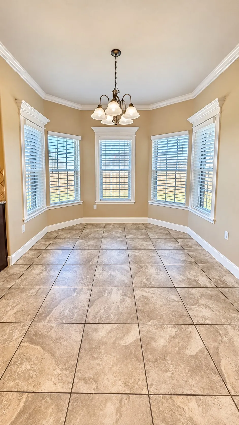 Single Family Residence For Rent in Taylor County , 4818 Yellowstone Trail, Abilene, Texas 79602, 3 Bedroom, 2 Bathroom, 2 Garage spaces, 1,701 Sqft, built in 2010, mls#21408024, Real Estate Agent in Abilene, Homes For Rent in Taylor county, Homes For Rent in Abilene, Realtor in Abilene Texas, Real Estate Brokerage Independent Realty Texas, Luminita Cordes Realtor