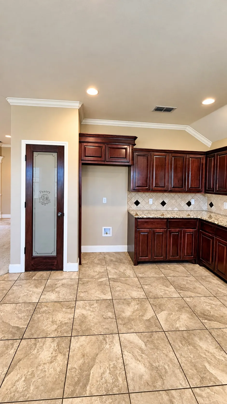 Single Family Residence For Rent in Taylor County , 4818 Yellowstone Trail, Abilene, Texas 79602, 3 Bedroom, 2 Bathroom, 2 Garage spaces, 1,701 Sqft, built in 2010, mls#21408024, Real Estate Agent in Abilene, Homes For Rent in Taylor county, Homes For Rent in Abilene, Realtor in Abilene Texas, Real Estate Brokerage Independent Realty Texas, Luminita Cordes Realtor