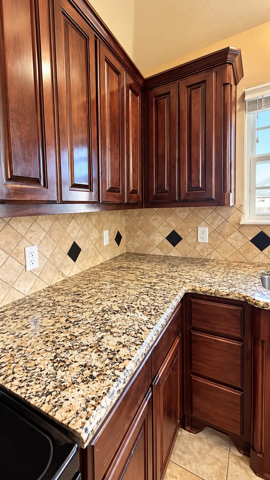 Single Family Residence For Rent in Taylor County , 4818 Yellowstone Trail, Abilene, Texas 79602, 3 Bedroom, 2 Bathroom, 2 Garage spaces, 1,701 Sqft, built in 2010, mls#21408024, Real Estate Agent in Abilene, Homes For Rent in Taylor county, Homes For Rent in Abilene, Realtor in Abilene Texas, Real Estate Brokerage Independent Realty Texas, Luminita Cordes Realtor