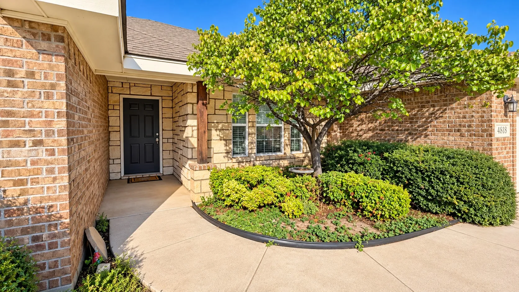 Single Family Residence For Rent in Taylor County , 4818 Yellowstone Trail, Abilene, Texas 79602, 3 Bedroom, 2 Bathroom, 2 Garage spaces, 1,701 Sqft, built in 2010, mls#21408024, Real Estate Agent in Abilene, Homes For Rent in Taylor county, Homes For Rent in Abilene, Realtor in Abilene Texas, Real Estate Brokerage Independent Realty Texas, Luminita Cordes Realtor