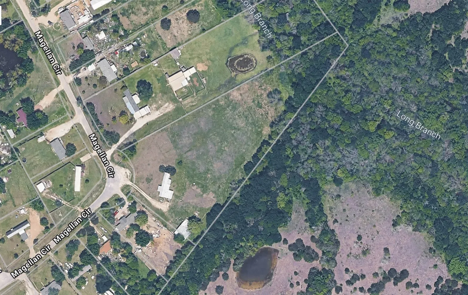 Mobile Home For Sale in Ellis County , 201 Magellan Circle, Ferris, Texas 75125, 3 Bedroom, 2 Bathroom, Garage spaces, 1,064 Sqft, built in 1982, mls#21408025, Real Estate Agent in Ferris, Homes For Sale in Ellis county, Homes For Sale in Ferris, Realtor in Ferris Texas, Real Estate Brokerage Independent Realty Texas, Luminita Cordes Realtor