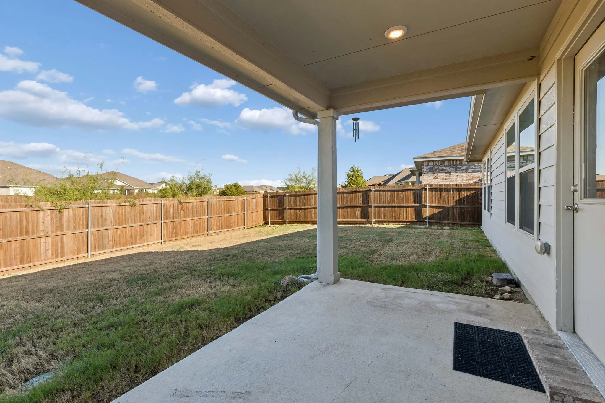 Single Family Residence For Sale in Tarrant County , 10525 Takala Drive, Fort Worth, Texas 76179, 4 Bedroom, 3 Bathroom, 2 Garage spaces, 2,092 Sqft, built in 2021, mls#21394117, Real Estate Agent in Fort Worth, Homes For Sale in Tarrant county, Homes For Sale in Fort Worth, Realtor in Fort Worth Texas, Real Estate Brokerage Independent Realty Texas, Luminita Cordes Realtor