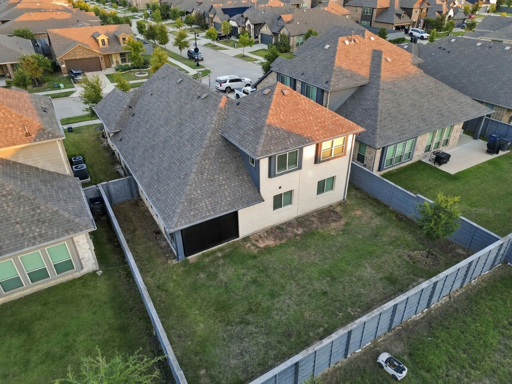 Single Family Residence For Sale in Denton County , 7428 Wispy Willow Lane, Little Elm, Texas 76227, 4 Bedroom, 3 Bathroom, 2 Garage spaces, 2,454 Sqft, built in 2021, mls#21407164, Real Estate Agent in Little Elm, Homes For Sale in Denton county, Homes For Sale in Little Elm, Realtor in Little Elm Texas, Real Estate Brokerage Independent Realty Texas, Luminita Cordes Realtor