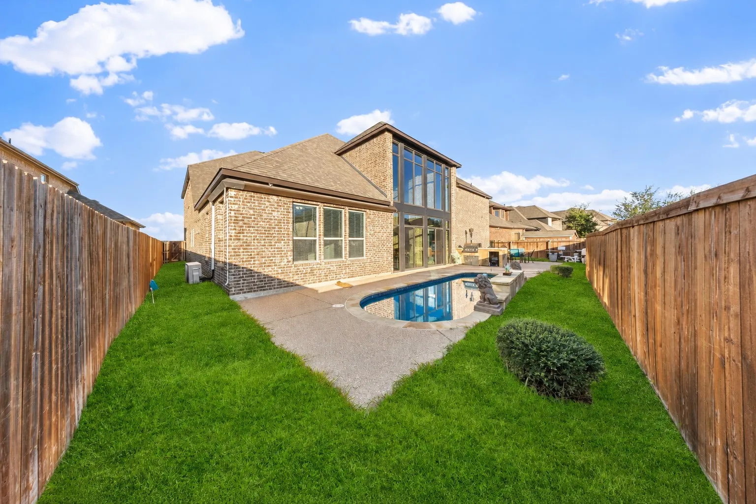 Single Family Residence For Sale in Johnson County , 3204 Chambley Lane, Mansfield, Texas 76084, 5 Bedroom, 4 Bathroom, 3 Garage spaces, 5,323 Sqft, built in 2019, mls#21407807, Real Estate Agent in Mansfield, Homes For Sale in Johnson county, Homes For Sale in Mansfield, Realtor in Mansfield Texas, Real Estate Brokerage Independent Realty Texas, Luminita Cordes Realtor
