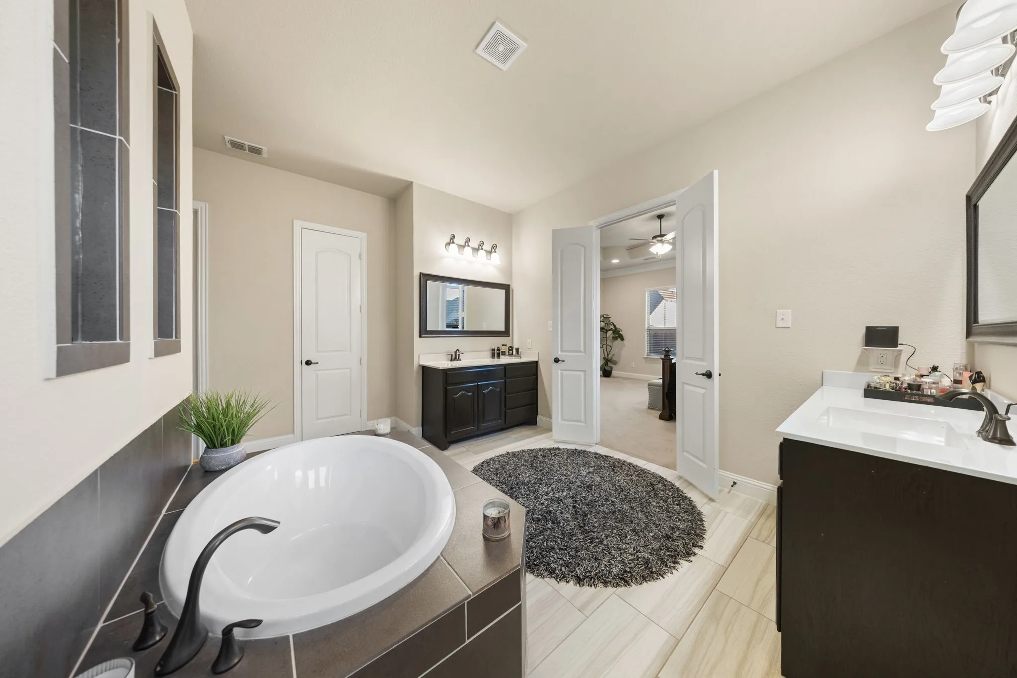 Single Family Residence For Sale in Johnson County , 3204 Chambley Lane, Mansfield, Texas 76084, 5 Bedroom, 4 Bathroom, 3 Garage spaces, 5,323 Sqft, built in 2019, mls#21407807, Real Estate Agent in Mansfield, Homes For Sale in Johnson county, Homes For Sale in Mansfield, Realtor in Mansfield Texas, Real Estate Brokerage Independent Realty Texas, Luminita Cordes Realtor
