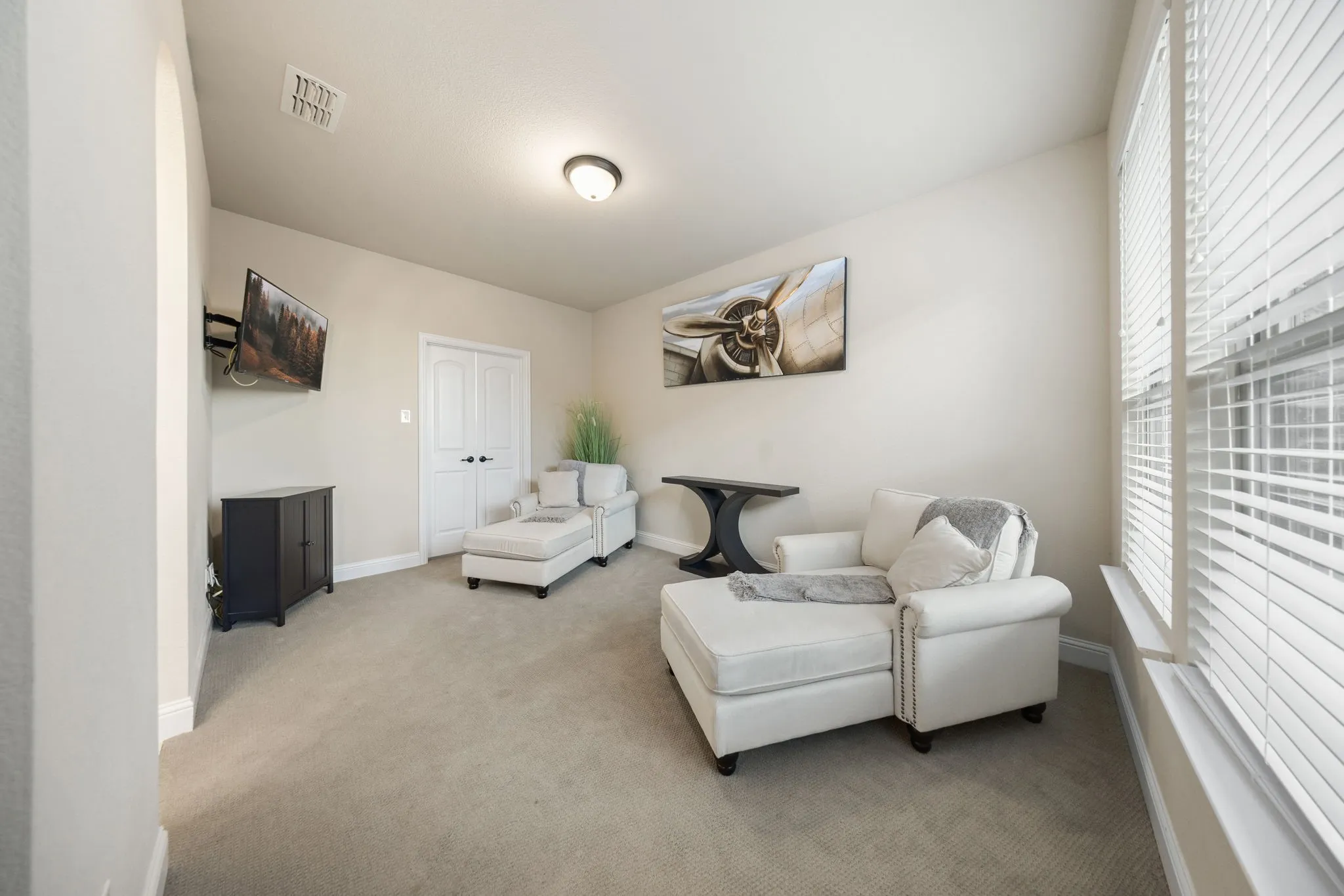 Single Family Residence For Sale in Johnson County , 3204 Chambley Lane, Mansfield, Texas 76084, 5 Bedroom, 4 Bathroom, 3 Garage spaces, 5,323 Sqft, built in 2019, mls#21407807, Real Estate Agent in Mansfield, Homes For Sale in Johnson county, Homes For Sale in Mansfield, Realtor in Mansfield Texas, Real Estate Brokerage Independent Realty Texas, Luminita Cordes Realtor