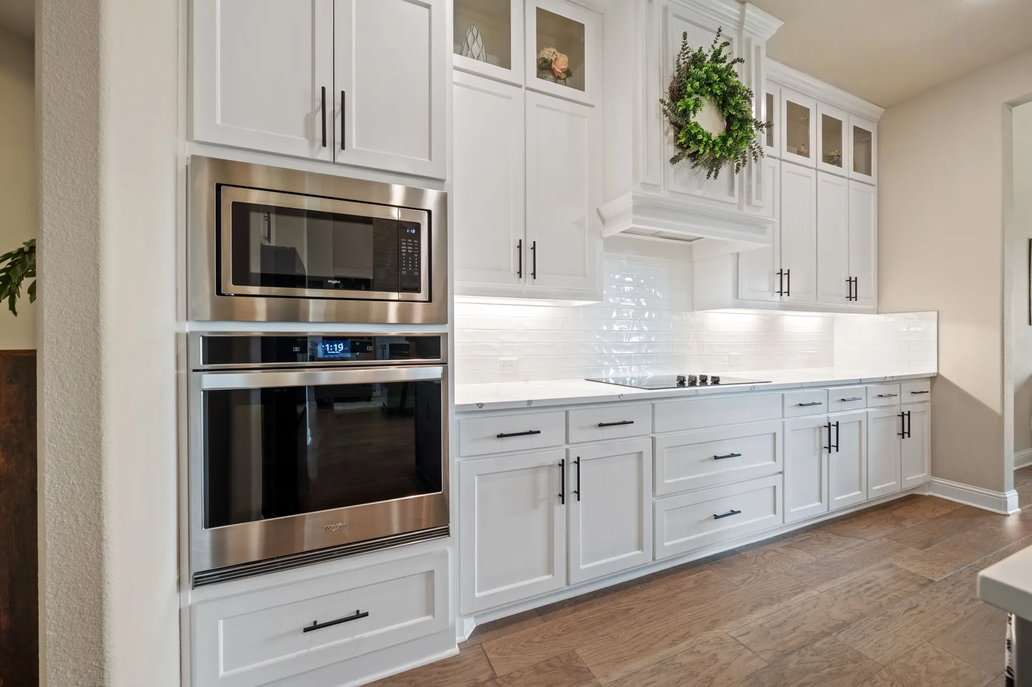 Single Family Residence For Sale in Ellis County , 6060 Palomino Way, Midlothian, Texas 76065, 4 Bedroom, 3 Bathroom, 3 Garage spaces, 3,195 Sqft, built in 2022, mls#21407854, Real Estate Agent in Midlothian, Homes For Sale in Ellis county, Homes For Sale in Midlothian, Realtor in Midlothian Texas, Real Estate Brokerage Independent Realty Texas, Luminita Cordes Realtor