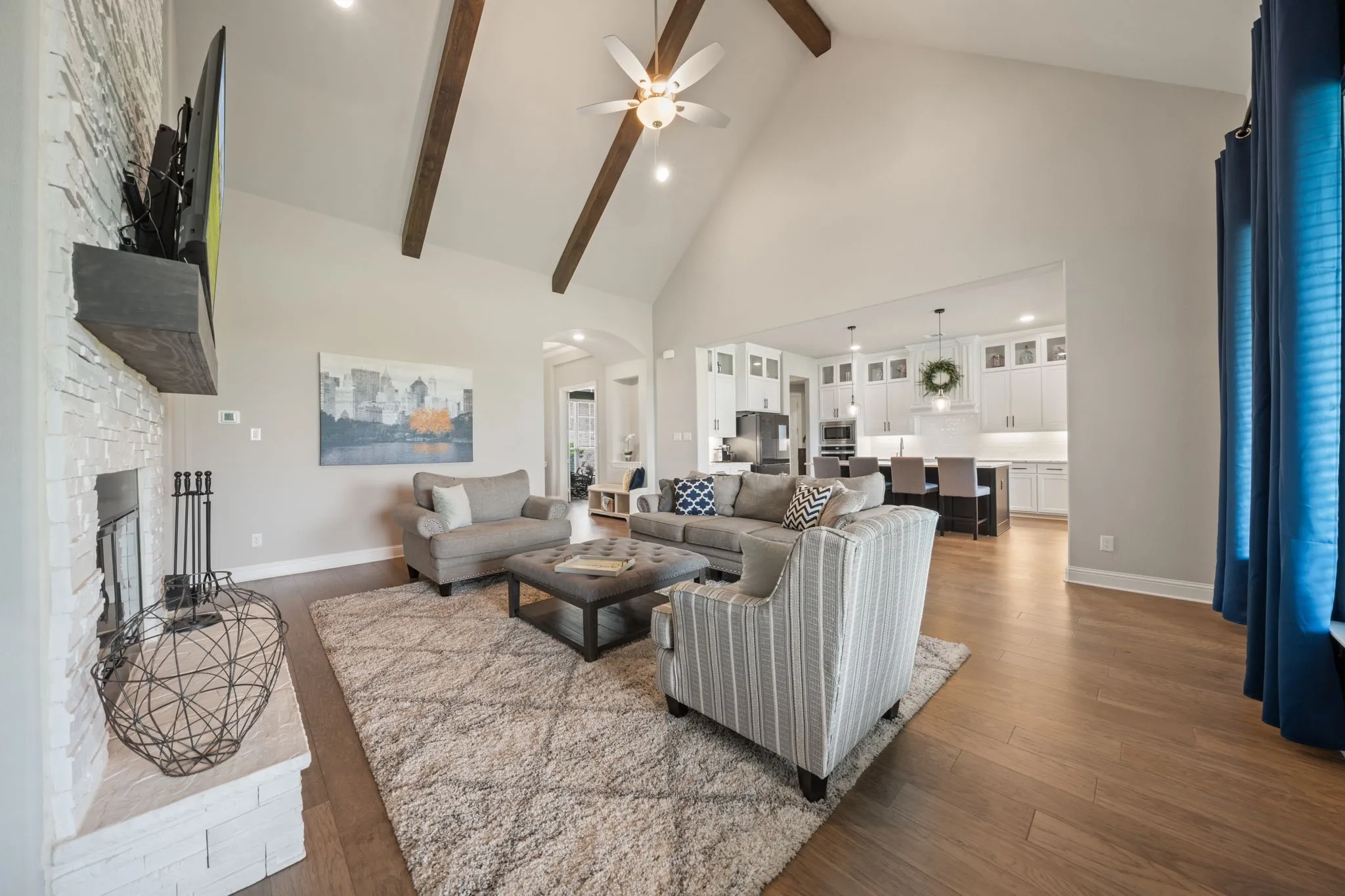 Single Family Residence For Sale in Ellis County , 6060 Palomino Way, Midlothian, Texas 76065, 4 Bedroom, 3 Bathroom, 3 Garage spaces, 3,195 Sqft, built in 2022, mls#21407854, Real Estate Agent in Midlothian, Homes For Sale in Ellis county, Homes For Sale in Midlothian, Realtor in Midlothian Texas, Real Estate Brokerage Independent Realty Texas, Luminita Cordes Realtor