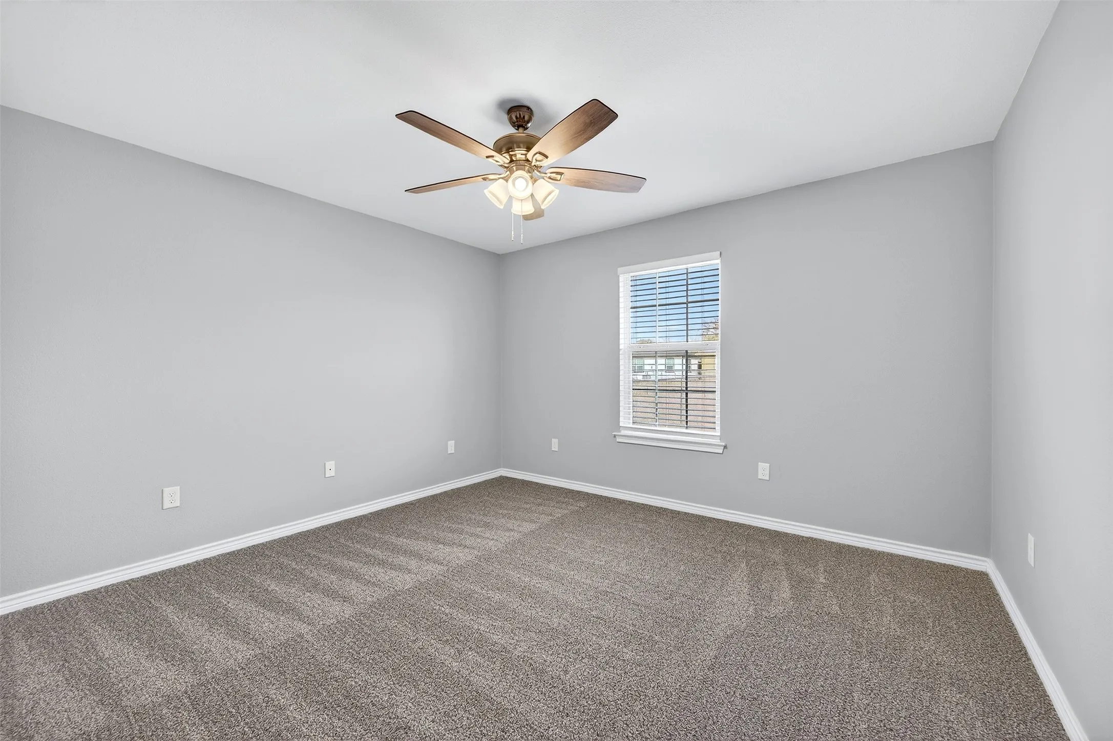 Single Family Residence For Rent in Grayson County , 1021 Rice Street 101, Denison, Texas 75020, 2 Bedroom, 2 Bathroom, 1 Garage spaces, 1,013 Sqft, built in 2005, mls#21408036, Real Estate Agent in Denison, Homes For Rent in Grayson county, Homes For Rent in Denison, Realtor in Denison Texas, Real Estate Brokerage Independent Realty Texas, Luminita Cordes Realtor