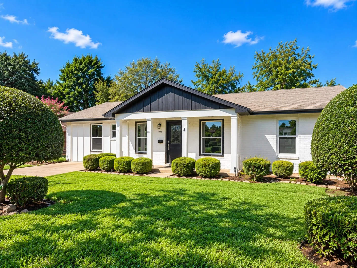 Single Family Residence For Sale in Dallas County , 2613 Syracuse Drive, Irving, Texas 75062, 4 Bedroom, 3 Bathroom, Garage spaces, 1,626 Sqft, built in 1963, mls#21407537, Real Estate Agent in Irving, Homes For Sale in Dallas county, Homes For Sale in Irving, Realtor in Irving Texas, Real Estate Brokerage Independent Realty Texas, Luminita Cordes Realtor