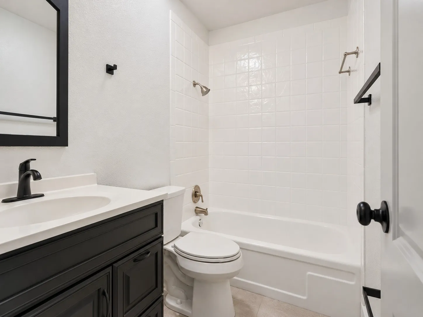 Single Family Residence For Sale in Dallas County , 2613 Syracuse Drive, Irving, Texas 75062, 4 Bedroom, 3 Bathroom, Garage spaces, 1,626 Sqft, built in 1963, mls#21407537, Real Estate Agent in Irving, Homes For Sale in Dallas county, Homes For Sale in Irving, Realtor in Irving Texas, Real Estate Brokerage Independent Realty Texas, Luminita Cordes Realtor