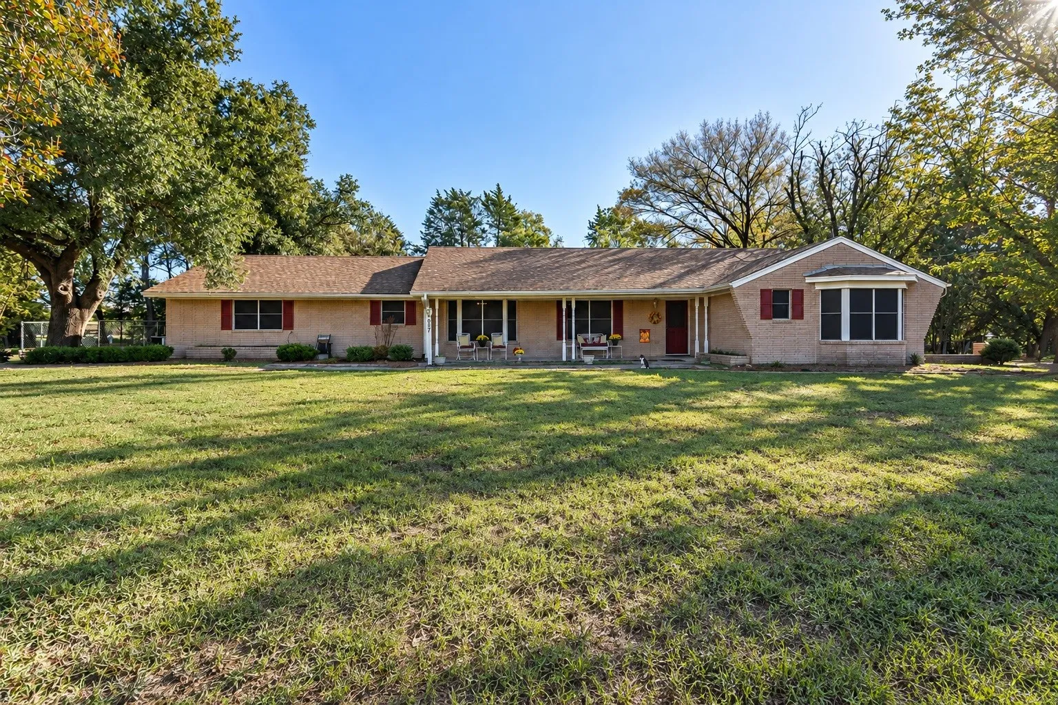 Single Family Residence For Sale