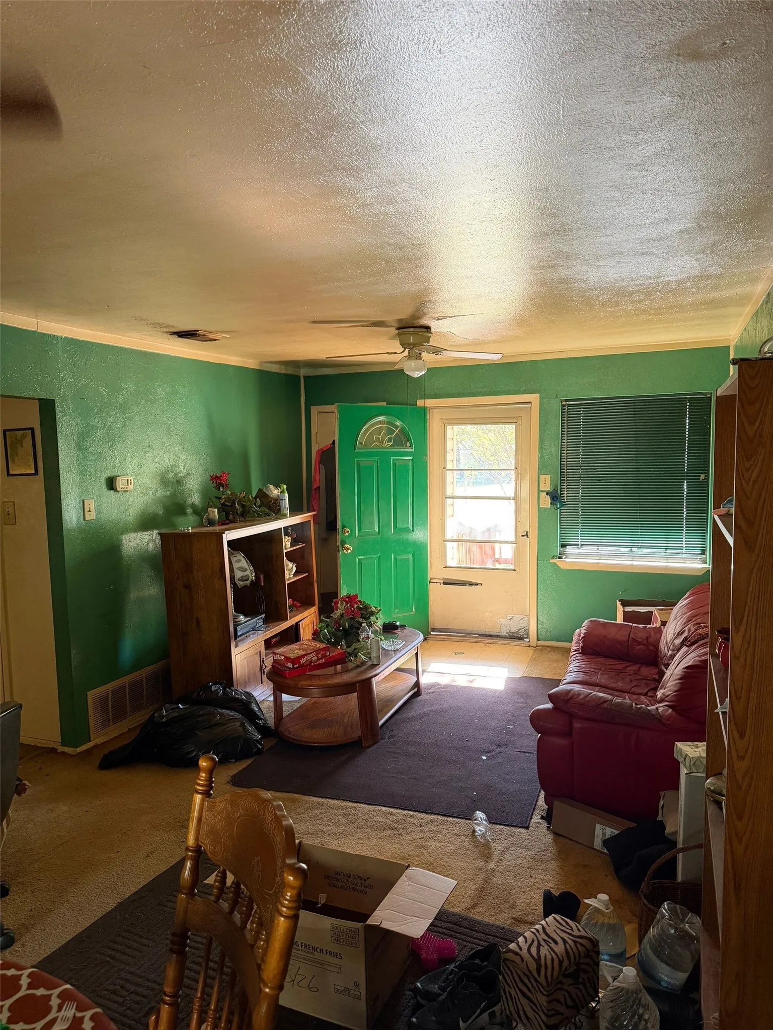 Single Family Residence For Sale in Dallas County , 2317 Coldbrook Lane, Dallas, Texas 75253, 3 Bedroom, 2 Bathroom, 1 Garage spaces, 1,049 Sqft, built in 1955, mls#21407868, Real Estate Agent in Dallas, Homes For Sale in Dallas county, Homes For Sale in Dallas, Realtor in Dallas Texas, Real Estate Brokerage Independent Realty Texas, Luminita Cordes Realtor