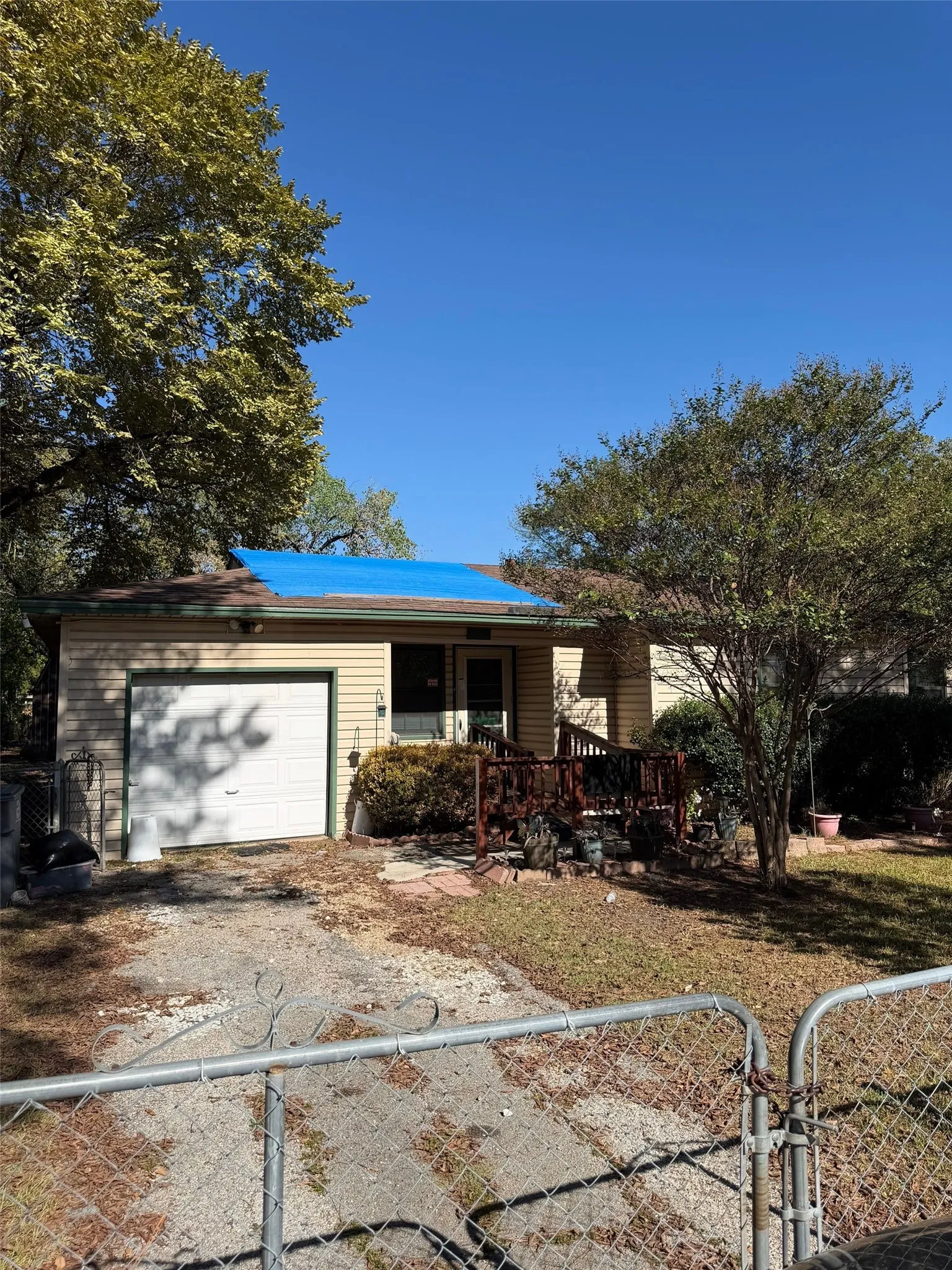 Single Family Residence For Sale in Dallas County , 2317 Coldbrook Lane, Dallas, Texas 75253, 3 Bedroom, 2 Bathroom, 1 Garage spaces, 1,049 Sqft, built in 1955, mls#21407868, Real Estate Agent in Dallas, Homes For Sale in Dallas county, Homes For Sale in Dallas, Realtor in Dallas Texas, Real Estate Brokerage Independent Realty Texas, Luminita Cordes Realtor