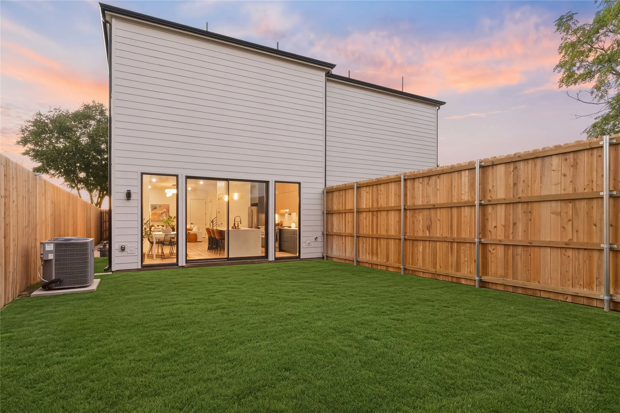 Single Family Residence For Sale in Dallas County , 6720 Mabel Avenue, Dallas, Texas 75209, 3 Bedroom, 3 Bathroom, 2 Garage spaces, 2,387 Sqft, built in 2026, mls#21406264, Real Estate Agent in Dallas, Homes For Sale in Dallas county, Homes For Sale in Dallas, Realtor in Dallas Texas, Real Estate Brokerage Independent Realty Texas, Luminita Cordes Realtor
