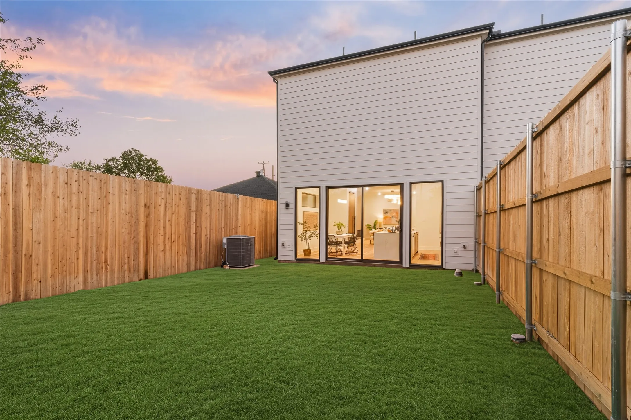 Single Family Residence For Sale in Dallas County , 6720 Mabel Avenue, Dallas, Texas 75209, 3 Bedroom, 3 Bathroom, 2 Garage spaces, 2,387 Sqft, built in 2026, mls#21406264, Real Estate Agent in Dallas, Homes For Sale in Dallas county, Homes For Sale in Dallas, Realtor in Dallas Texas, Real Estate Brokerage Independent Realty Texas, Luminita Cordes Realtor