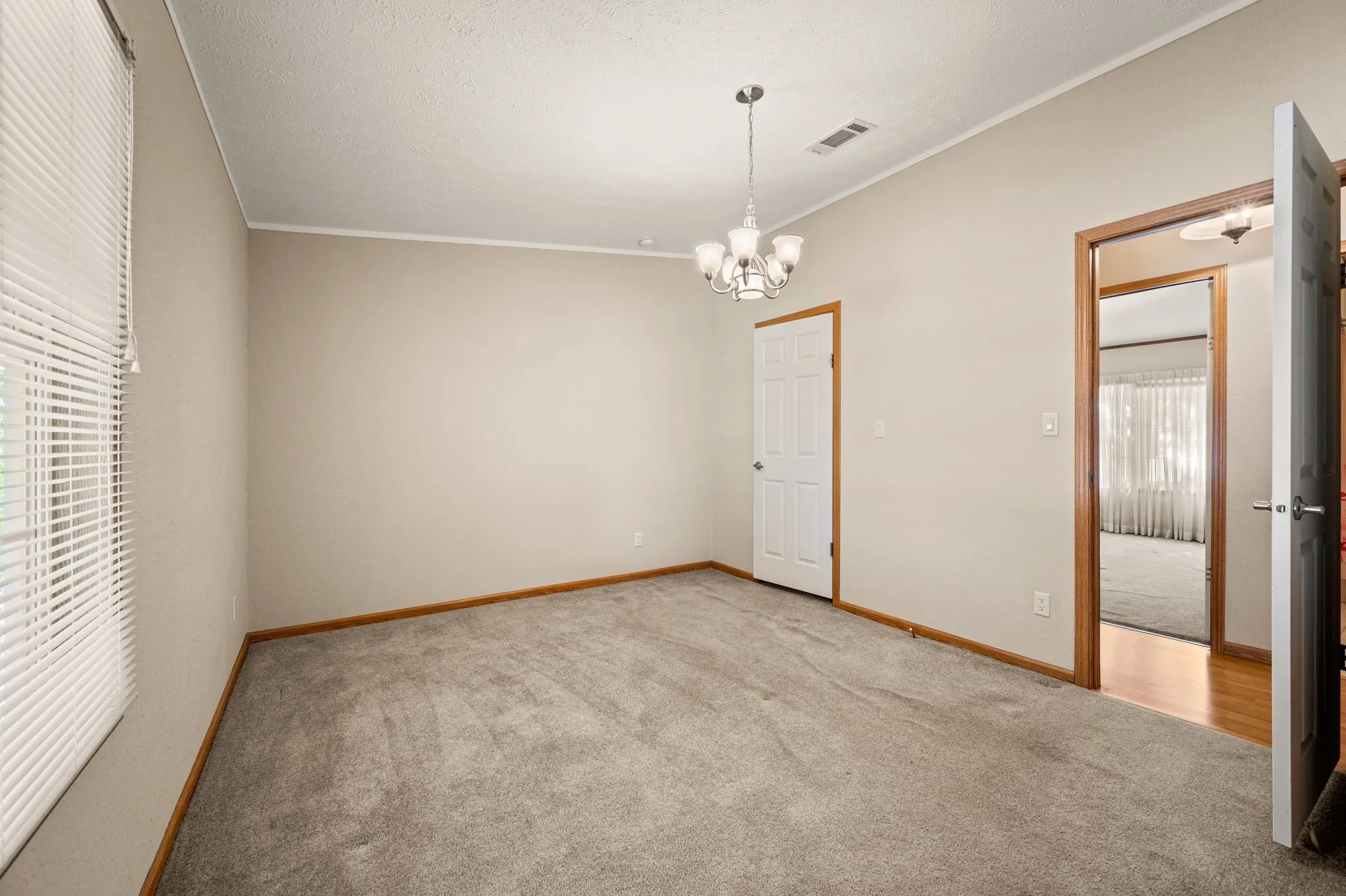 Manufactured Home For Rent in Hood County , 4103 Tolar Highway, Tolar, Texas 76476, 3 Bedroom, 2 Bathroom, 4 Garage spaces, 1,800 Sqft, built in 2003, mls#21407726, Real Estate Agent in Tolar, Homes For Rent in Hood county, Homes For Rent in Tolar, Realtor in Tolar Texas, Real Estate Brokerage Independent Realty Texas, Luminita Cordes Realtor