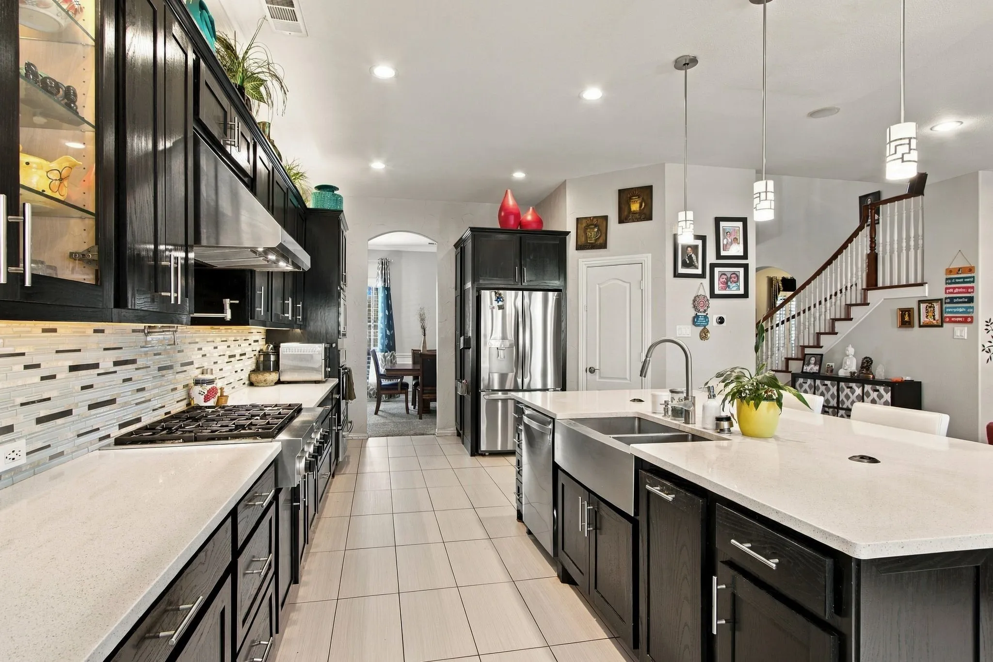 Single Family Residence For Sale in Denton County , 1833 Auburn Drive, Carrollton, Texas 75007, 4 Bedroom, 3 Bathroom, 2 Garage spaces, 3,717 Sqft, built in 2001, mls#21401664, Real Estate Agent in Carrollton, Homes For Sale in Denton county, Homes For Sale in Carrollton, Realtor in Carrollton Texas, Real Estate Brokerage Independent Realty Texas, Luminita Cordes Realtor