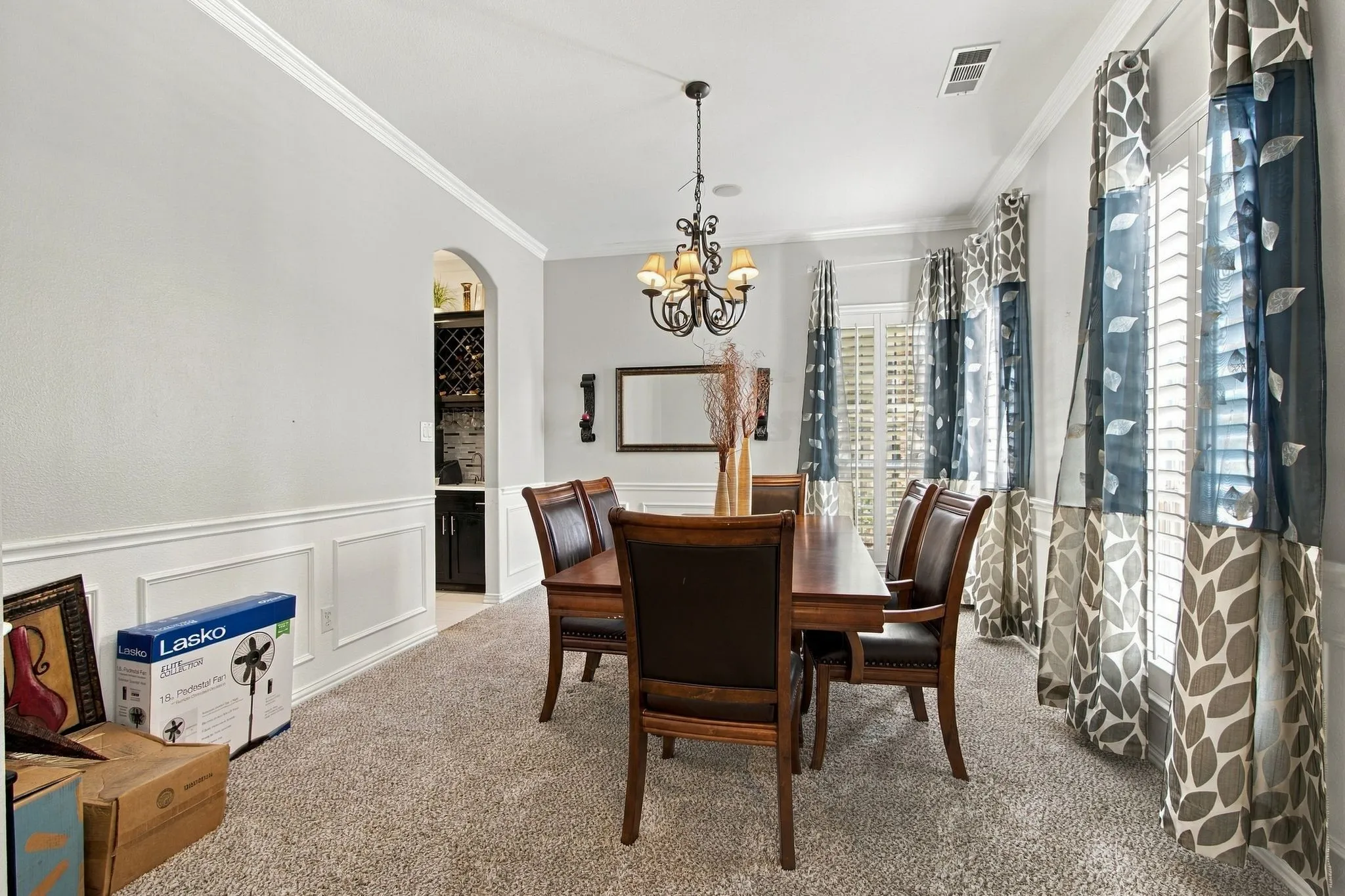 Single Family Residence For Sale in Denton County , 1833 Auburn Drive, Carrollton, Texas 75007, 4 Bedroom, 3 Bathroom, 2 Garage spaces, 3,717 Sqft, built in 2001, mls#21401664, Real Estate Agent in Carrollton, Homes For Sale in Denton county, Homes For Sale in Carrollton, Realtor in Carrollton Texas, Real Estate Brokerage Independent Realty Texas, Luminita Cordes Realtor