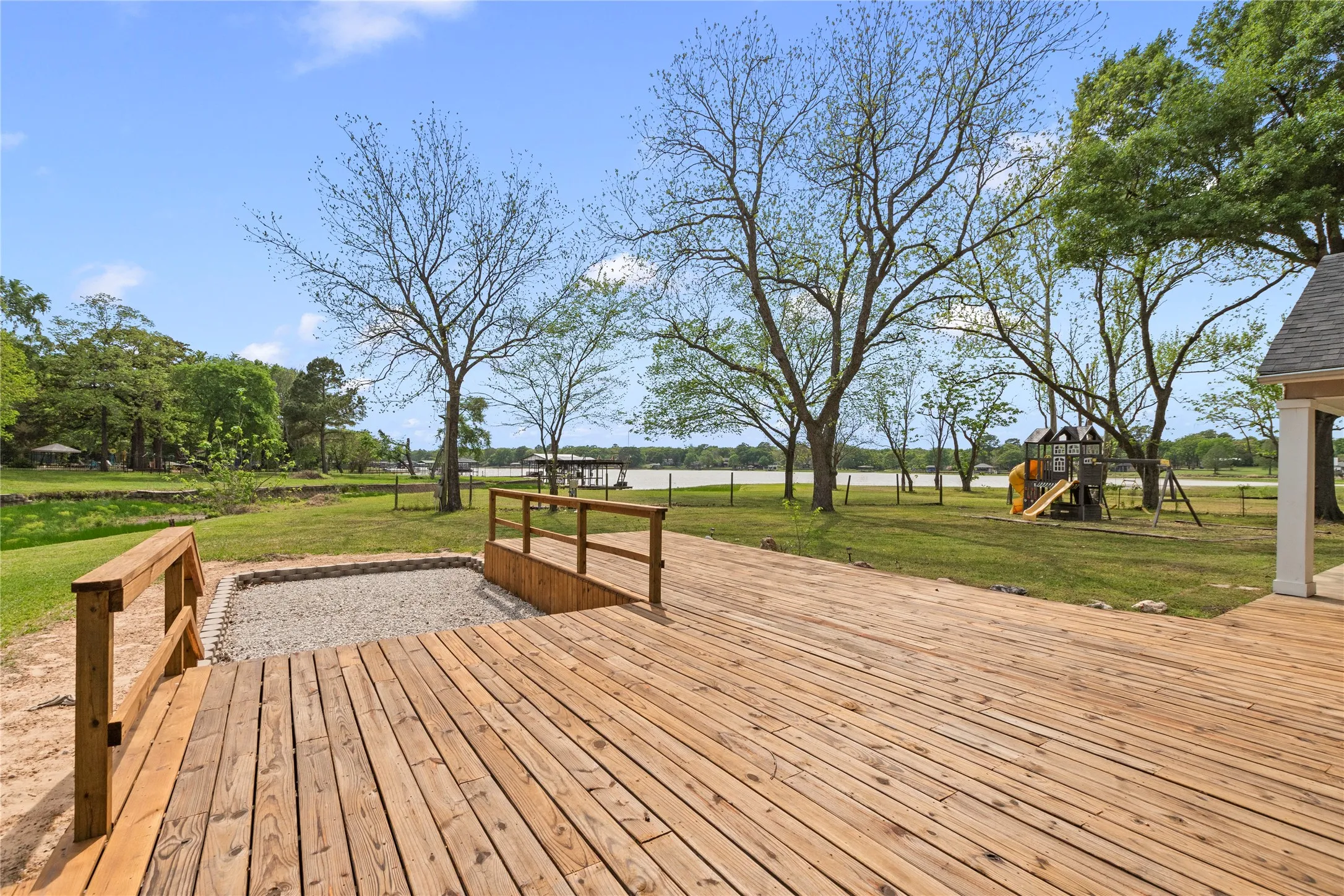 Single Family Residence For Sale in Henderson County , 109 Arrow Way, Gun Barrel City, Texas 75156, 4 Bedroom, 3 Bathroom, Garage spaces, 2,665 Sqft, built in 0, mls#21404261, Real Estate Agent in Gun Barrel City, Homes For Sale in Henderson county, Homes For Sale in Gun Barrel City, Realtor in Gun Barrel City Texas, Real Estate Brokerage Independent Realty Texas, Luminita Cordes Realtor