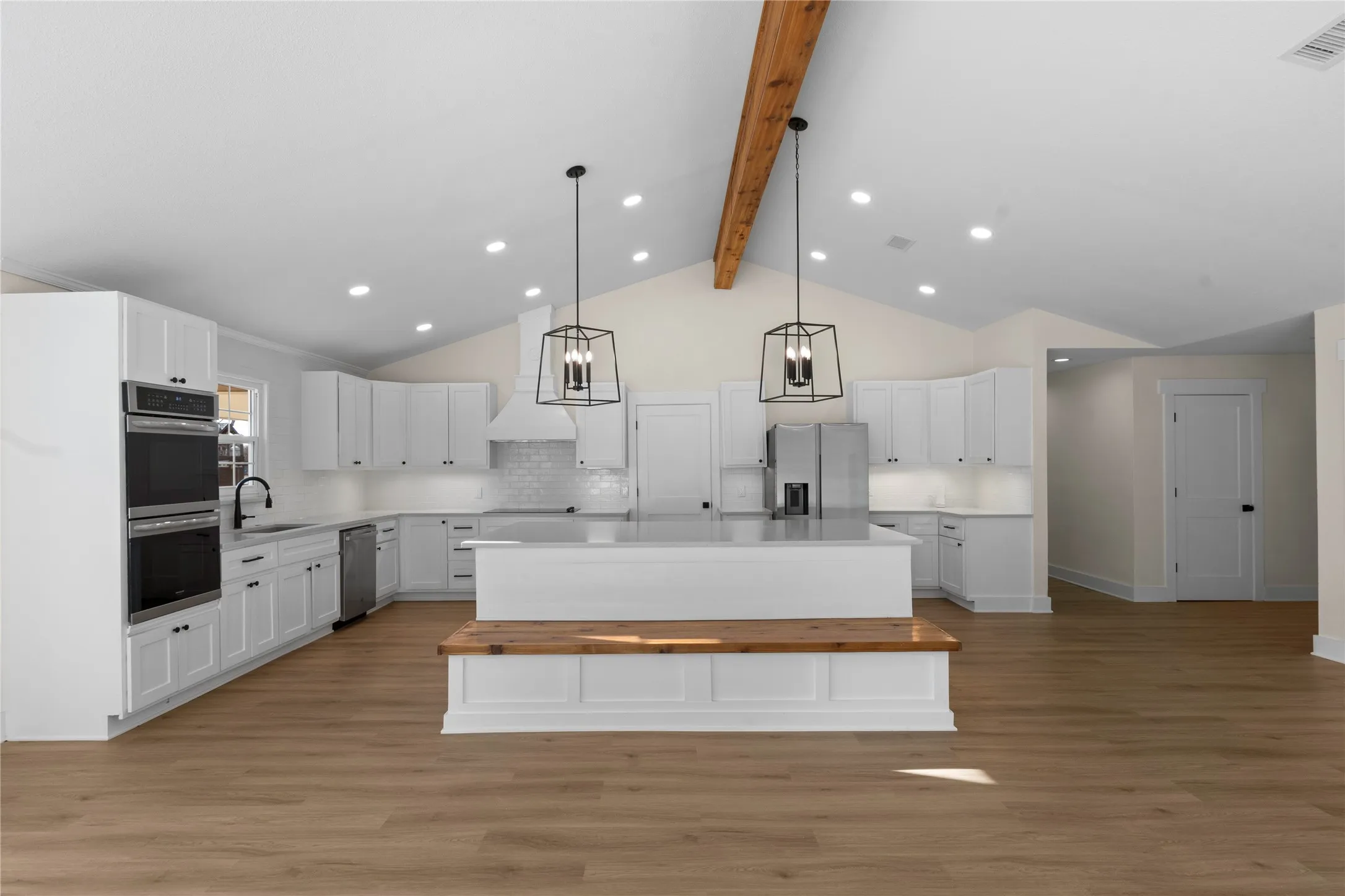Single Family Residence For Sale in Henderson County , 109 Arrow Way, Gun Barrel City, Texas 75156, 4 Bedroom, 3 Bathroom, Garage spaces, 2,665 Sqft, built in 0, mls#21404261, Real Estate Agent in Gun Barrel City, Homes For Sale in Henderson county, Homes For Sale in Gun Barrel City, Realtor in Gun Barrel City Texas, Real Estate Brokerage Independent Realty Texas, Luminita Cordes Realtor
