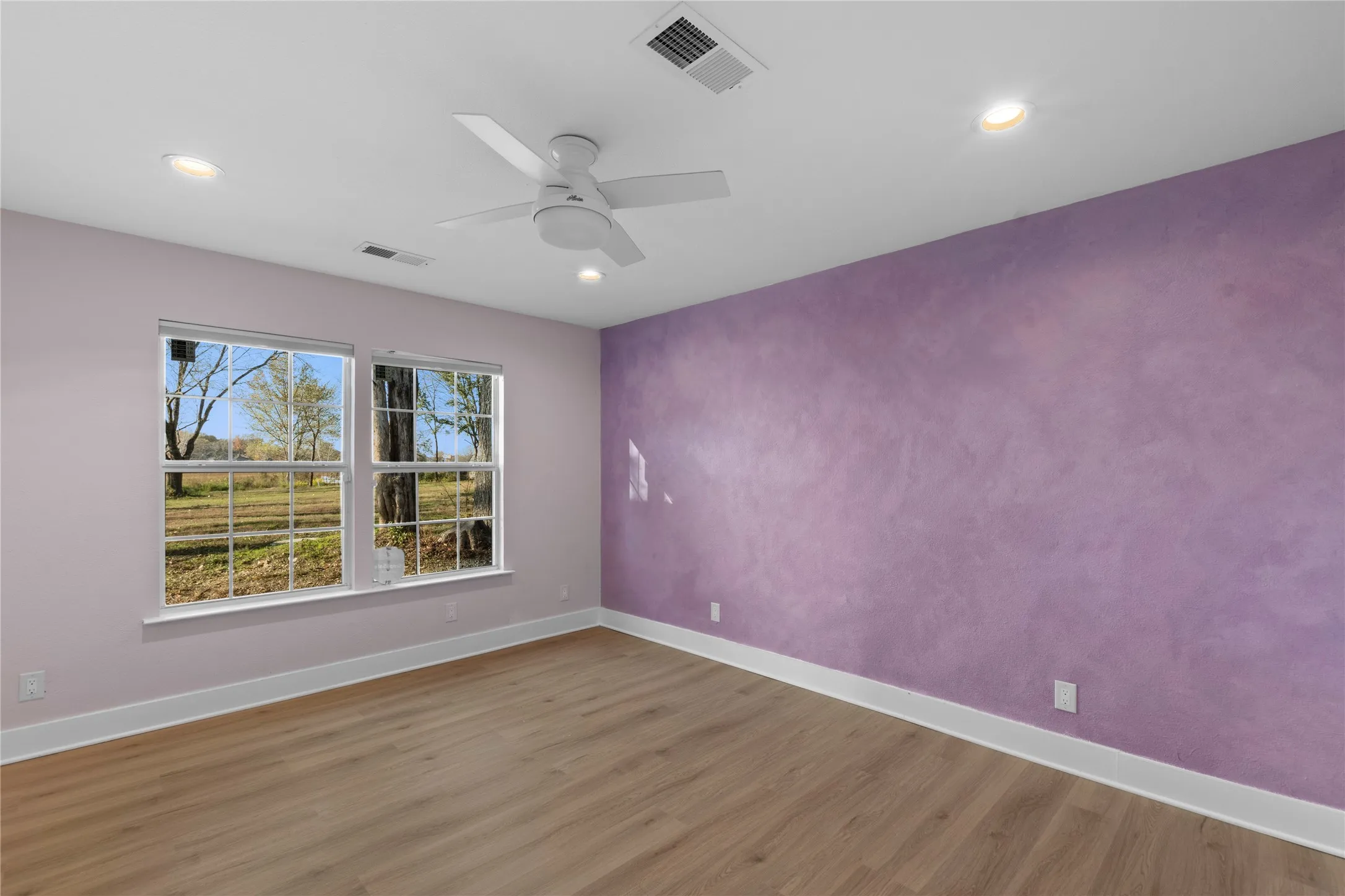 Single Family Residence For Sale in Henderson County , 109 Arrow Way, Gun Barrel City, Texas 75156, 4 Bedroom, 3 Bathroom, Garage spaces, 2,665 Sqft, built in 0, mls#21404261, Real Estate Agent in Gun Barrel City, Homes For Sale in Henderson county, Homes For Sale in Gun Barrel City, Realtor in Gun Barrel City Texas, Real Estate Brokerage Independent Realty Texas, Luminita Cordes Realtor