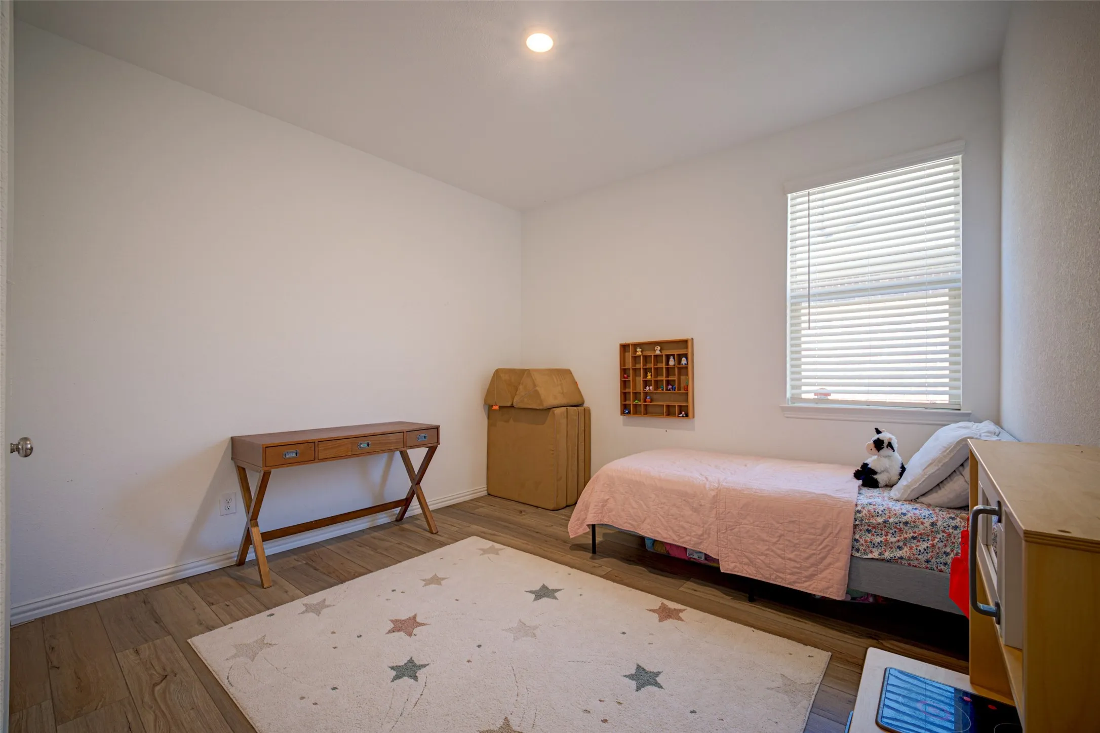 Single Family Residence For Sale in Collin County , 1203 Mahogany Lane, Princeton, Texas 75407, 4 Bedroom, 2 Bathroom, 2 Garage spaces, 1,835 Sqft, built in 2022, mls#21408056, Real Estate Agent in Princeton, Homes For Sale in Collin county, Homes For Sale in Princeton, Realtor in Princeton Texas, Real Estate Brokerage Independent Realty Texas, Luminita Cordes Realtor