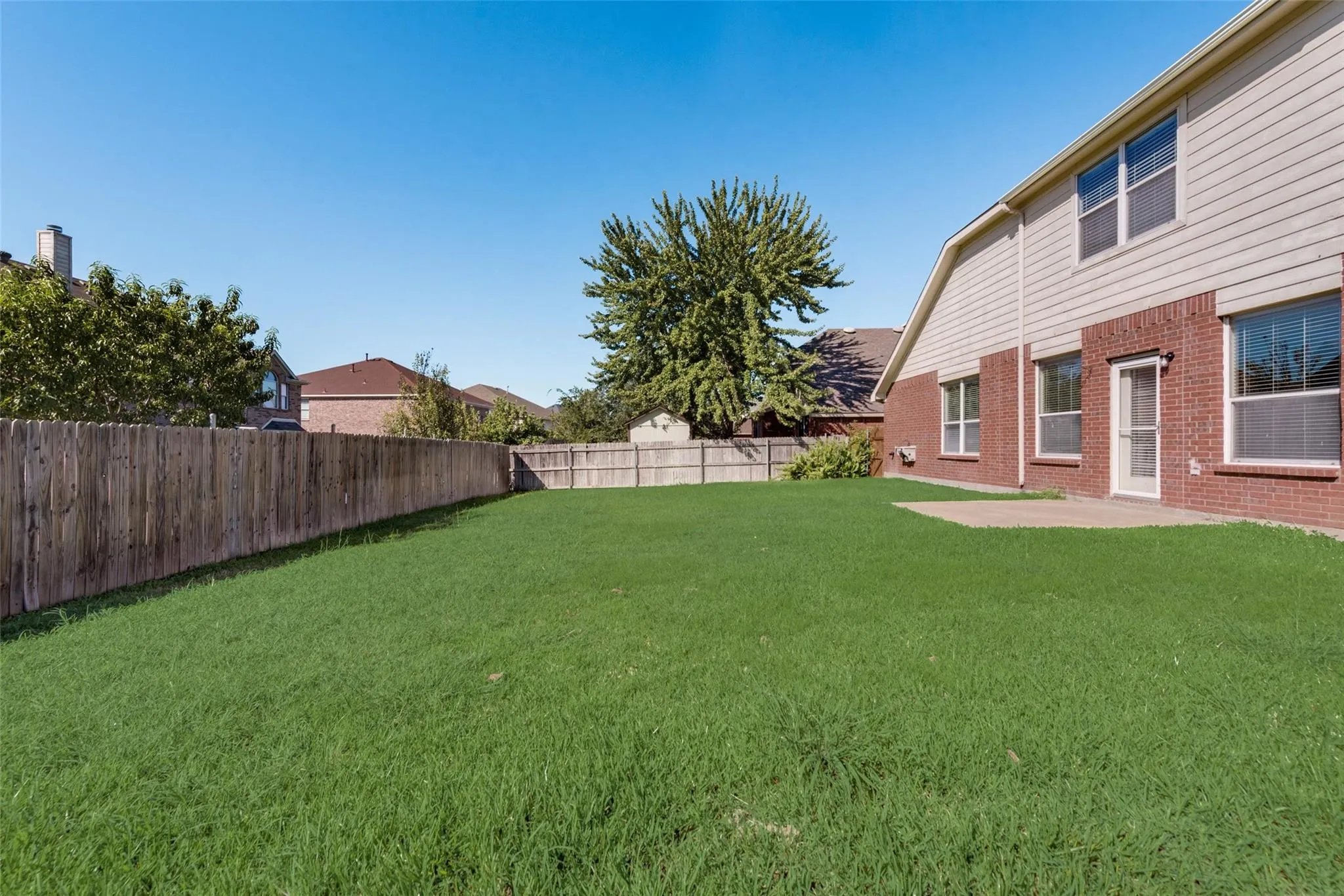 Single Family Residence For Rent in Tarrant County , 110 Millington Trail, Mansfield, Texas 76063, 4 Bedroom, 3 Bathroom, 2 Garage spaces, 2,664 Sqft, built in 2002, mls#21407035, Real Estate Agent in Mansfield, Homes For Rent in Tarrant county, Homes For Rent in Mansfield, Realtor in Mansfield Texas, Real Estate Brokerage Independent Realty Texas, Luminita Cordes Realtor
