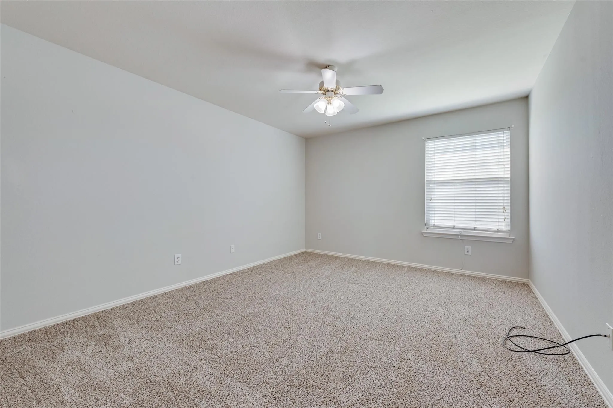 Single Family Residence For Rent in Tarrant County , 110 Millington Trail, Mansfield, Texas 76063, 4 Bedroom, 3 Bathroom, 2 Garage spaces, 2,664 Sqft, built in 2002, mls#21407035, Real Estate Agent in Mansfield, Homes For Rent in Tarrant county, Homes For Rent in Mansfield, Realtor in Mansfield Texas, Real Estate Brokerage Independent Realty Texas, Luminita Cordes Realtor