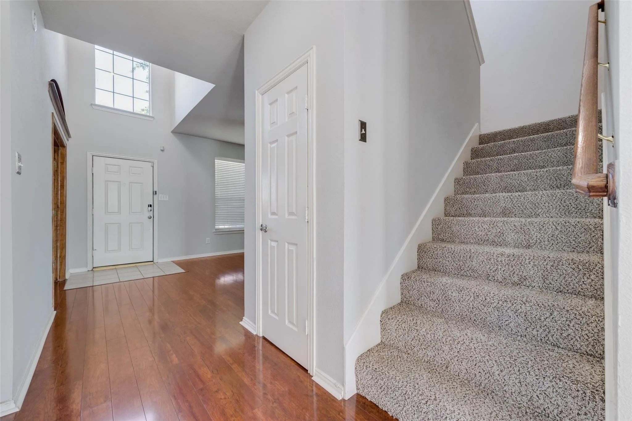 Single Family Residence For Rent in Tarrant County , 110 Millington Trail, Mansfield, Texas 76063, 4 Bedroom, 3 Bathroom, 2 Garage spaces, 2,664 Sqft, built in 2002, mls#21407035, Real Estate Agent in Mansfield, Homes For Rent in Tarrant county, Homes For Rent in Mansfield, Realtor in Mansfield Texas, Real Estate Brokerage Independent Realty Texas, Luminita Cordes Realtor