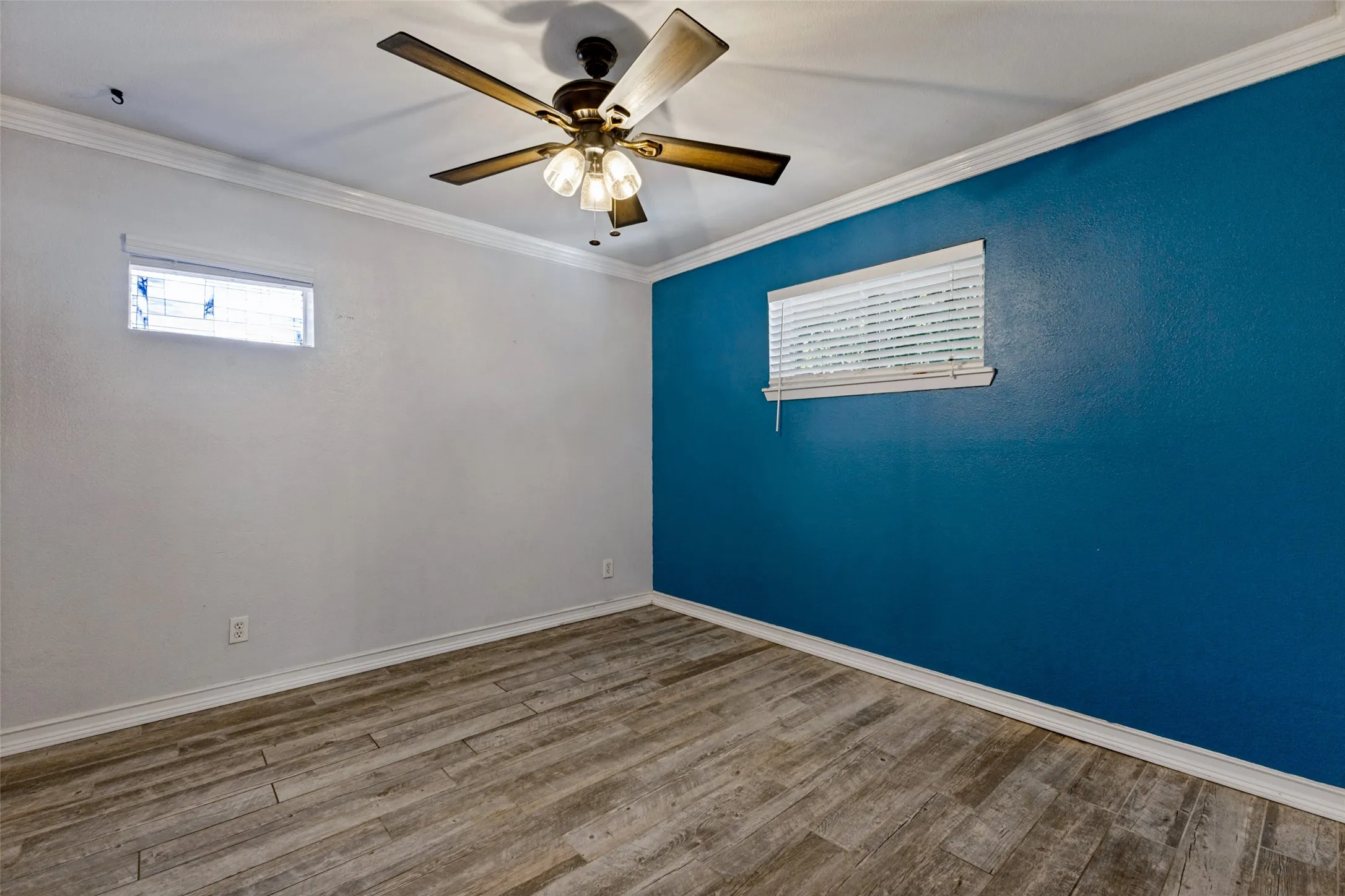 Single Family Residence For Sale in Dallas County , 10248 San Lorenzo Drive, Dallas, Texas 75228, 3 Bedroom, 2 Bathroom, 1 Garage spaces, 1,597 Sqft, built in 1954, mls#21405893, Real Estate Agent in Dallas, Homes For Sale in Dallas county, Homes For Sale in Dallas, Realtor in Dallas Texas, Real Estate Brokerage Independent Realty Texas, Luminita Cordes Realtor
