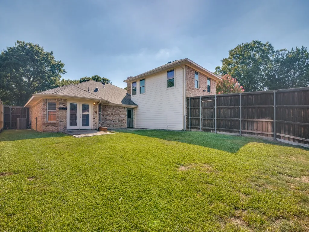Single Family Residence For Sale in Dallas County , 1811 Centenary Drive, Richardson, Texas 75081, 4 Bedroom, 3 Bathroom, 2 Garage spaces, 2,850 Sqft, built in 1973, mls#21407770, Real Estate Agent in Richardson, Homes For Sale in Dallas county, Homes For Sale in Richardson, Realtor in Richardson Texas, Real Estate Brokerage Independent Realty Texas, Luminita Cordes Realtor