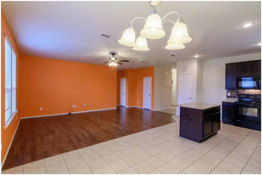 Single Family Residence For Rent in Tarrant County , 2405 Gelbray Place, Fort Worth, Texas 76131, 3 Bedroom, 2 Bathroom, 2 Garage spaces, 1,621 Sqft, built in 2013, mls#21408061, Real Estate Agent in Fort Worth, Homes For Rent in Tarrant county, Homes For Rent in Fort Worth, Realtor in Fort Worth Texas, Real Estate Brokerage Independent Realty Texas, Luminita Cordes Realtor