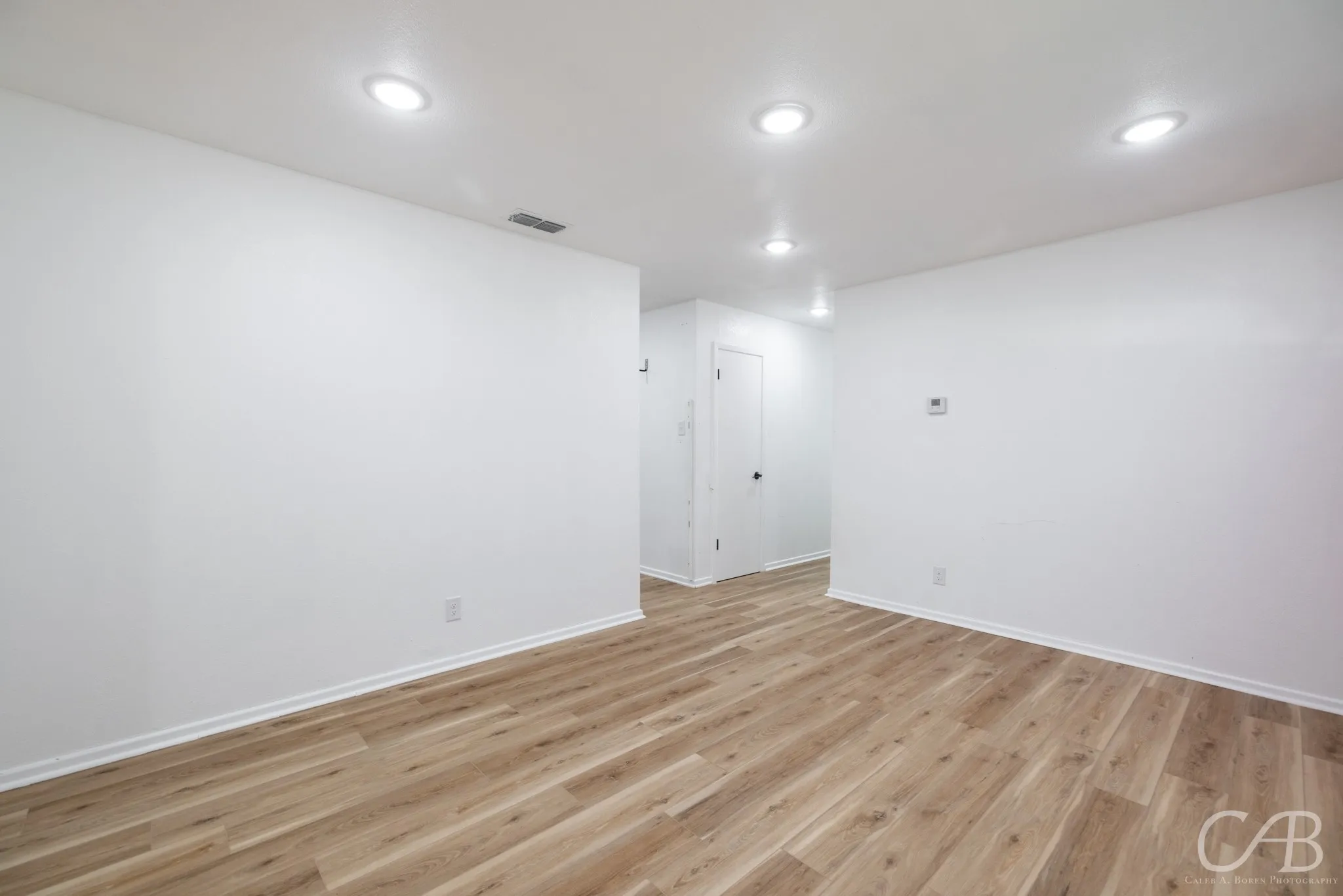 Single Family Residence For Rent in Taylor County , 2217 Bel Air Drive, Abilene, Texas 79603, 3 Bedroom, 2 Bathroom, Garage spaces, 1,248 Sqft, built in 1960, mls#21408041, Real Estate Agent in Abilene, Homes For Rent in Taylor county, Homes For Rent in Abilene, Realtor in Abilene Texas, Real Estate Brokerage Independent Realty Texas, Luminita Cordes Realtor